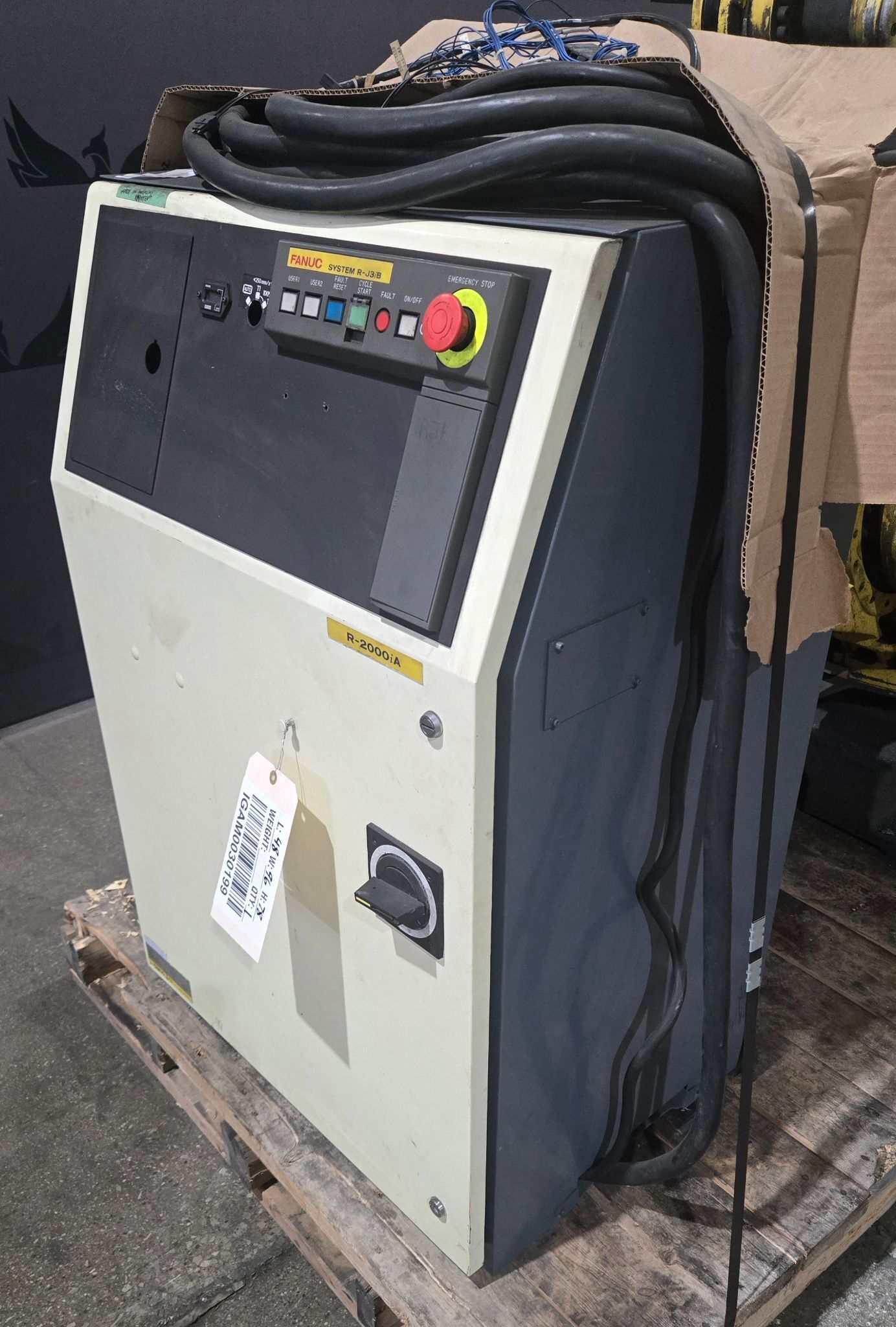FANUC R-2000iA/165F w/ R-J3iB Controls USED AS-IS 15