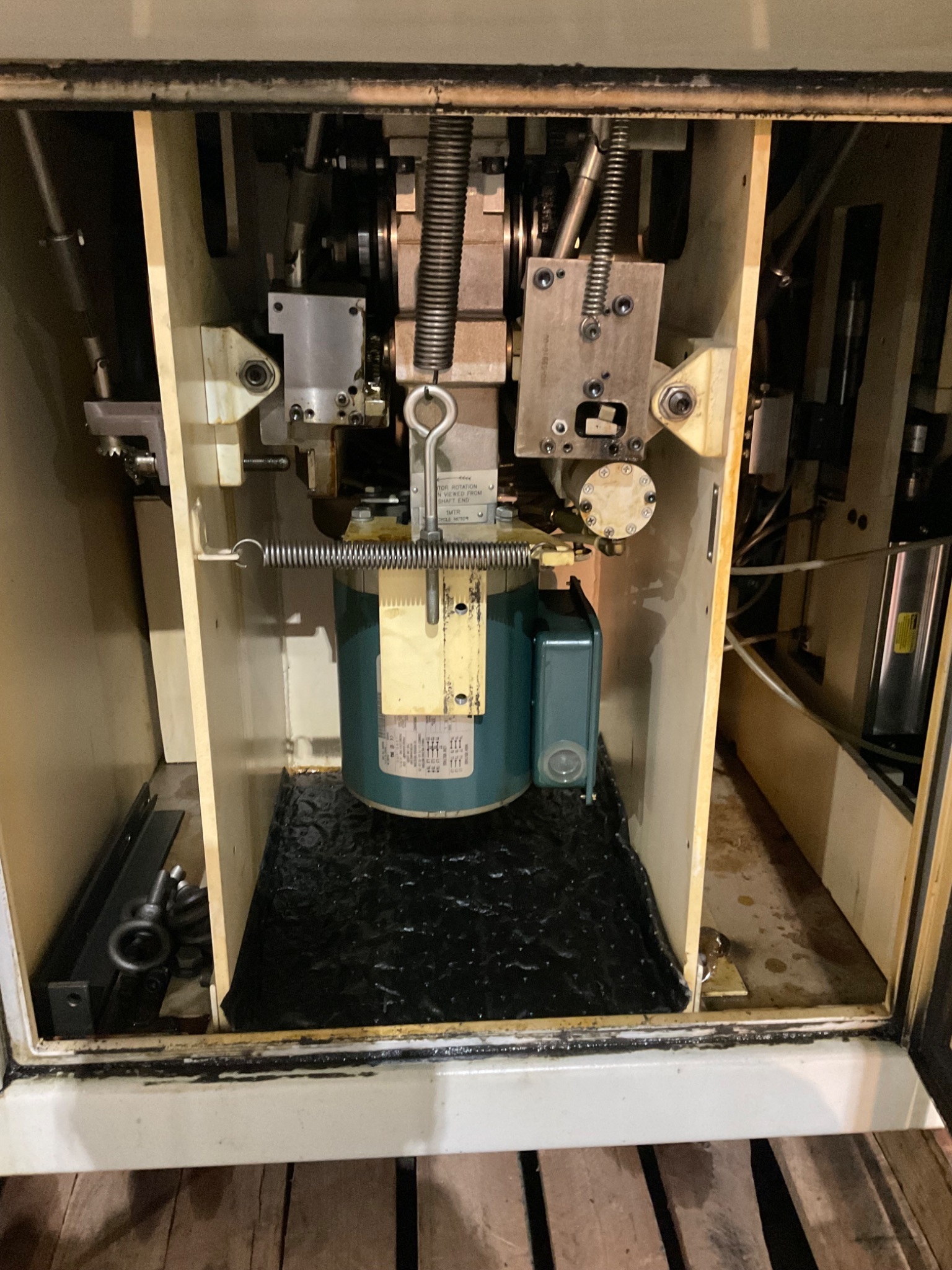 WINSLOW ENGINEERING E300 DRILL POINT GRINDER USED 12