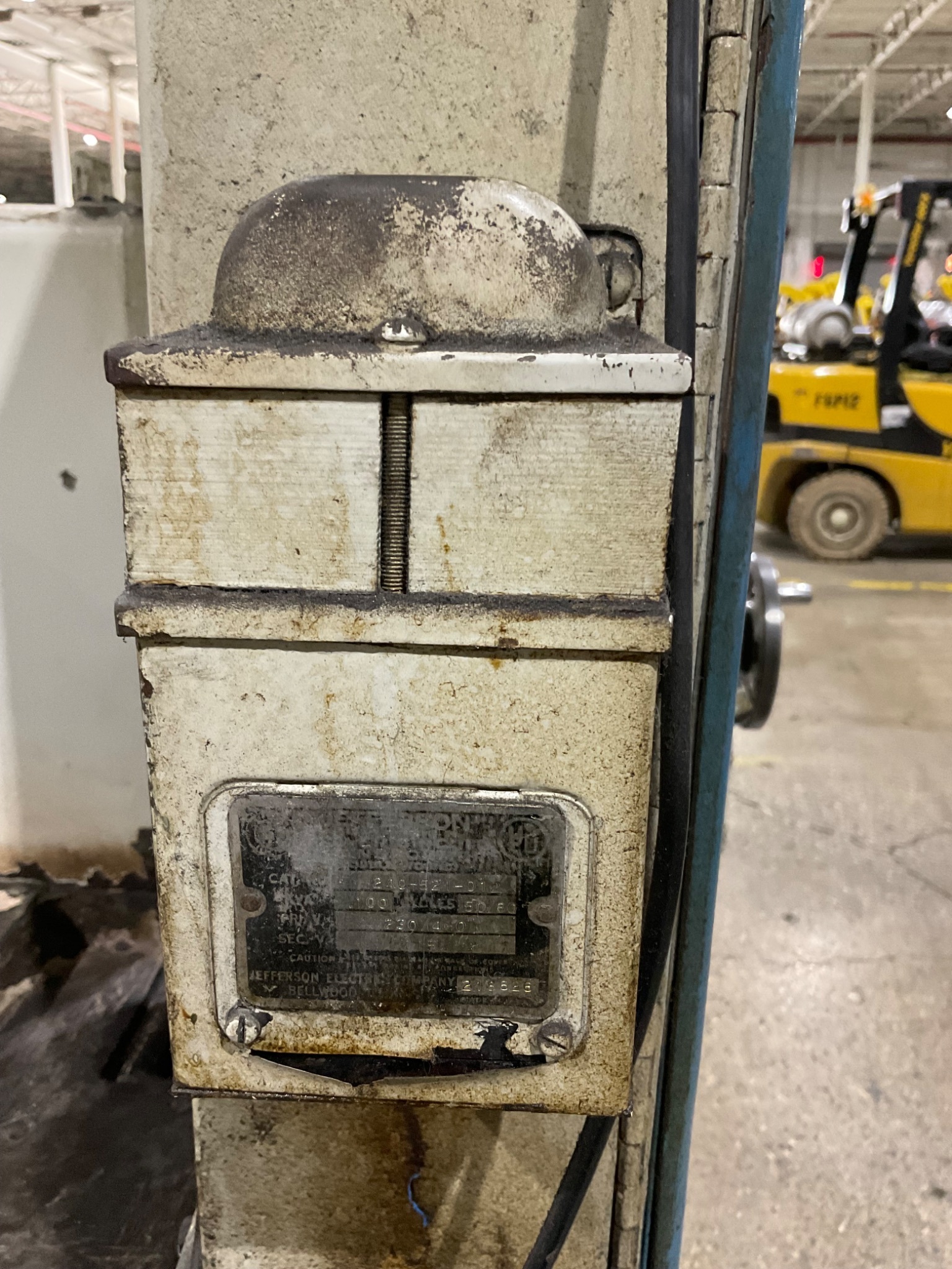 BROWN & SHARPE ROTARY SURFACE GRINDER W/ NEUTROL USED 10