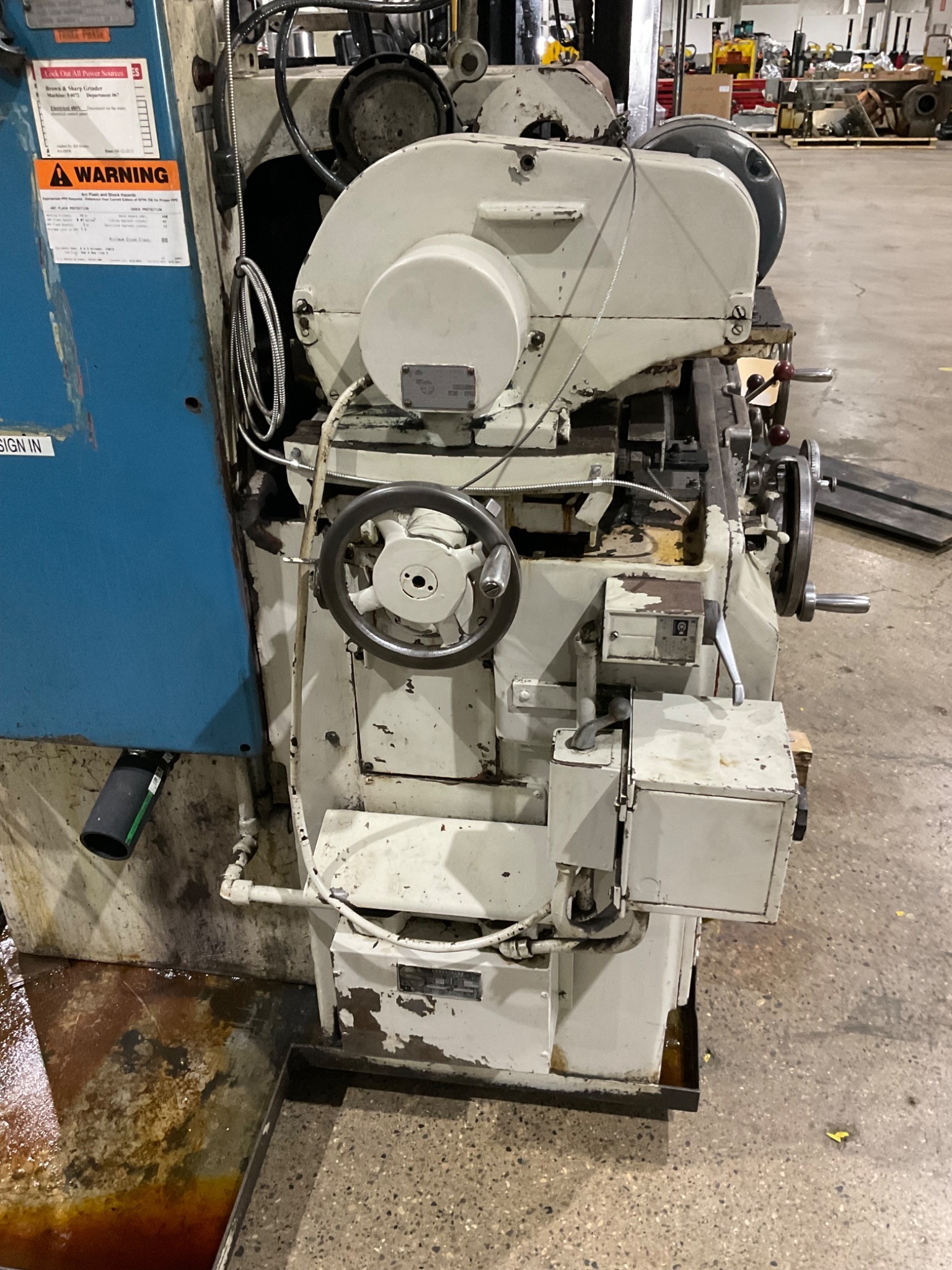BROWN & SHARPE ROTARY SURFACE GRINDER W/ NEUTROL USED 14