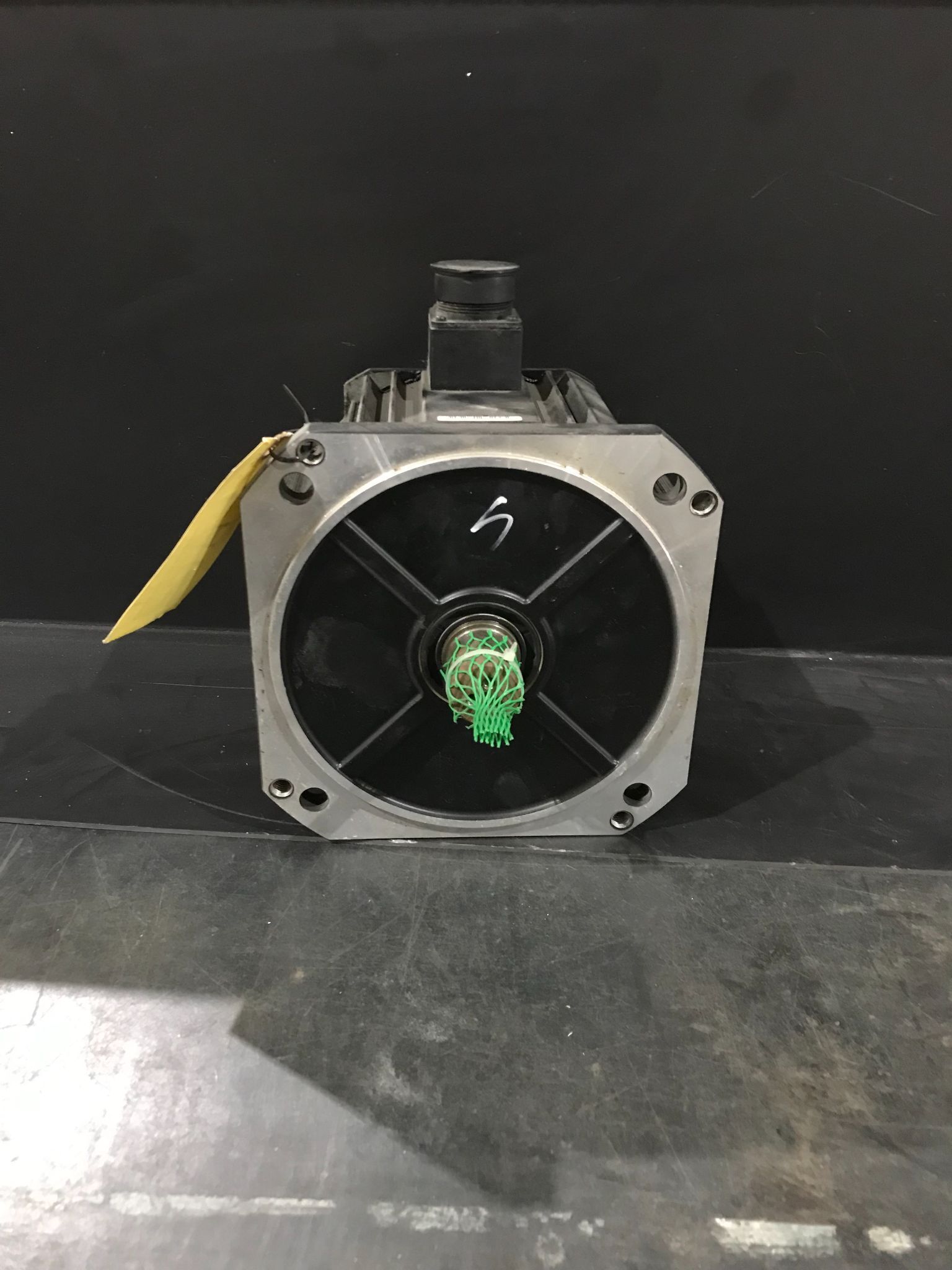 Nachi MFM352Q5V AC Servo Motor 3.5kW USED 2