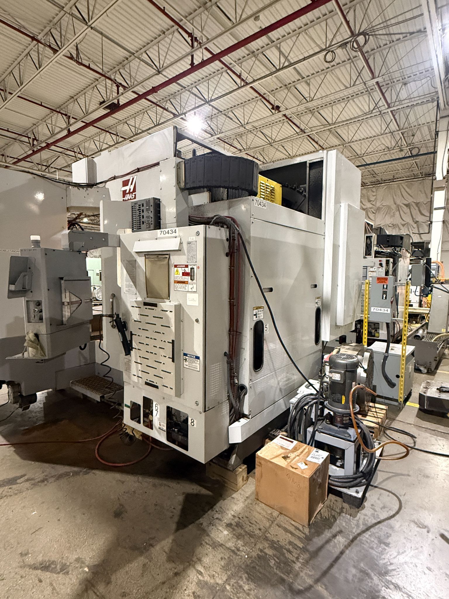 2006 HAAS EC-1600-4X HORIZONTAL MACHINING CENTER USED 6