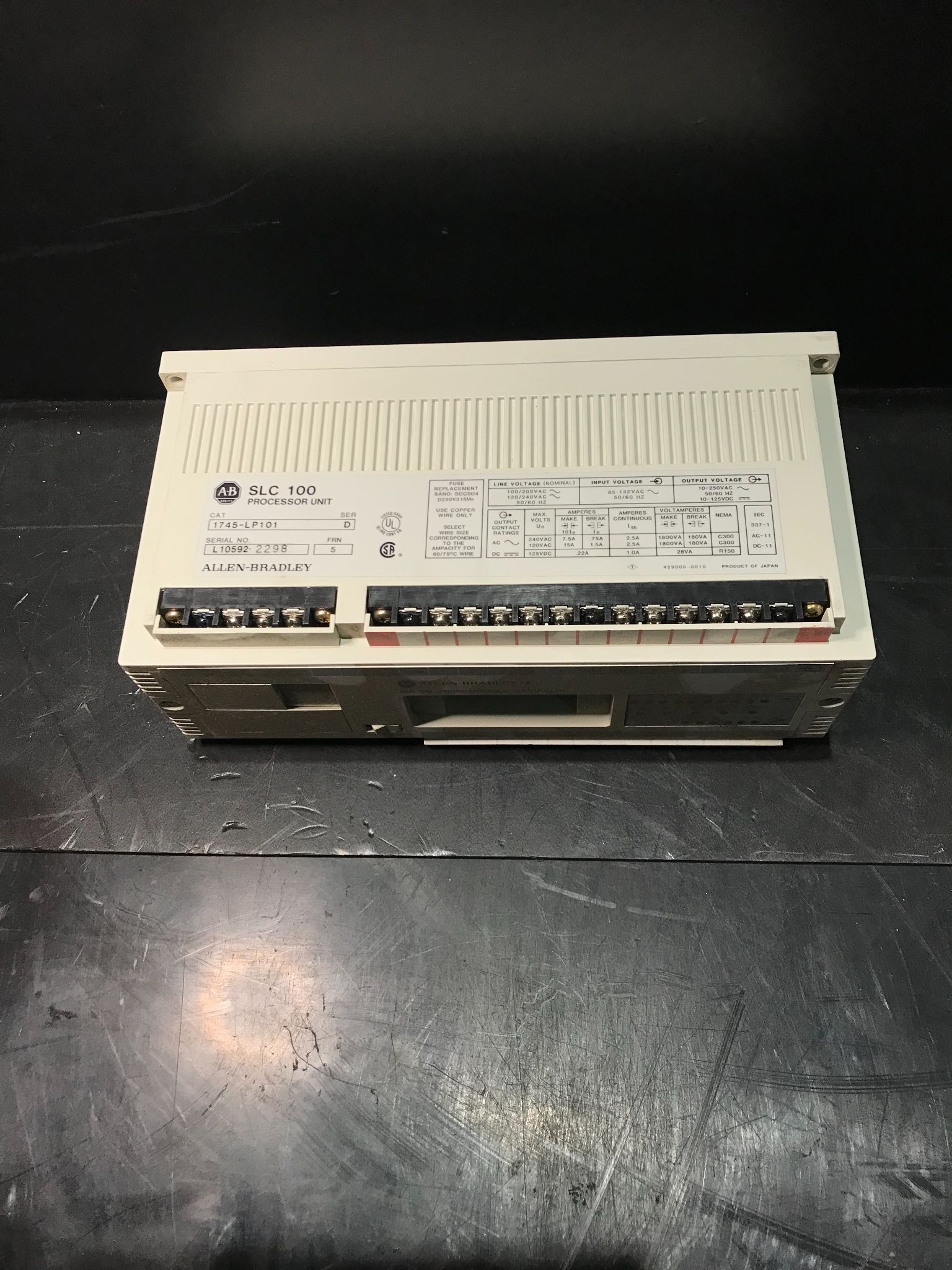 ALLEN-BRADLEY 1745-LP101 SLC 100 Programmable Controller USED 3