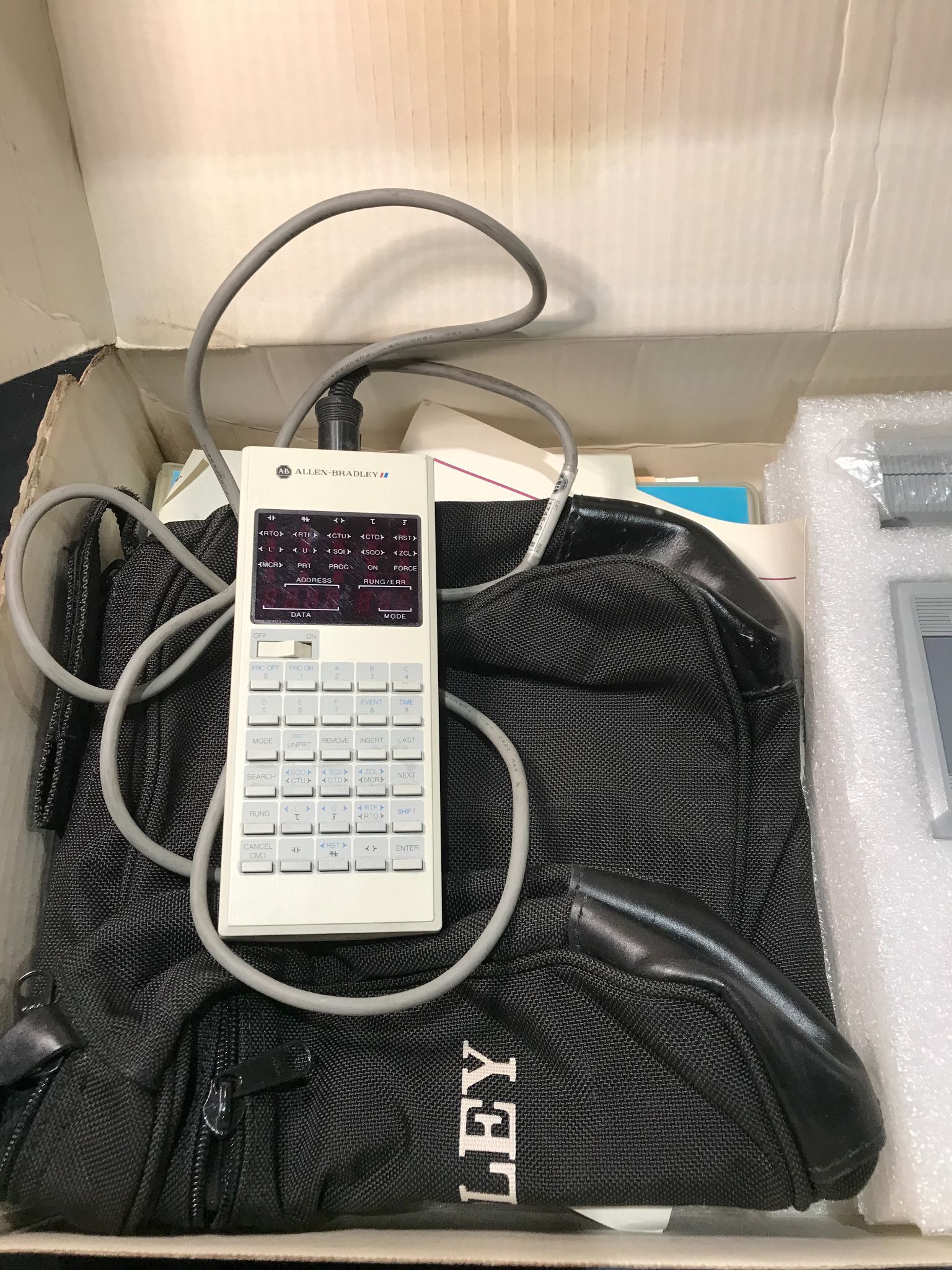 ALLEN BRADLEY 1747-PT1 SLC500 Professional Programming Kit NEW - Open Box 5