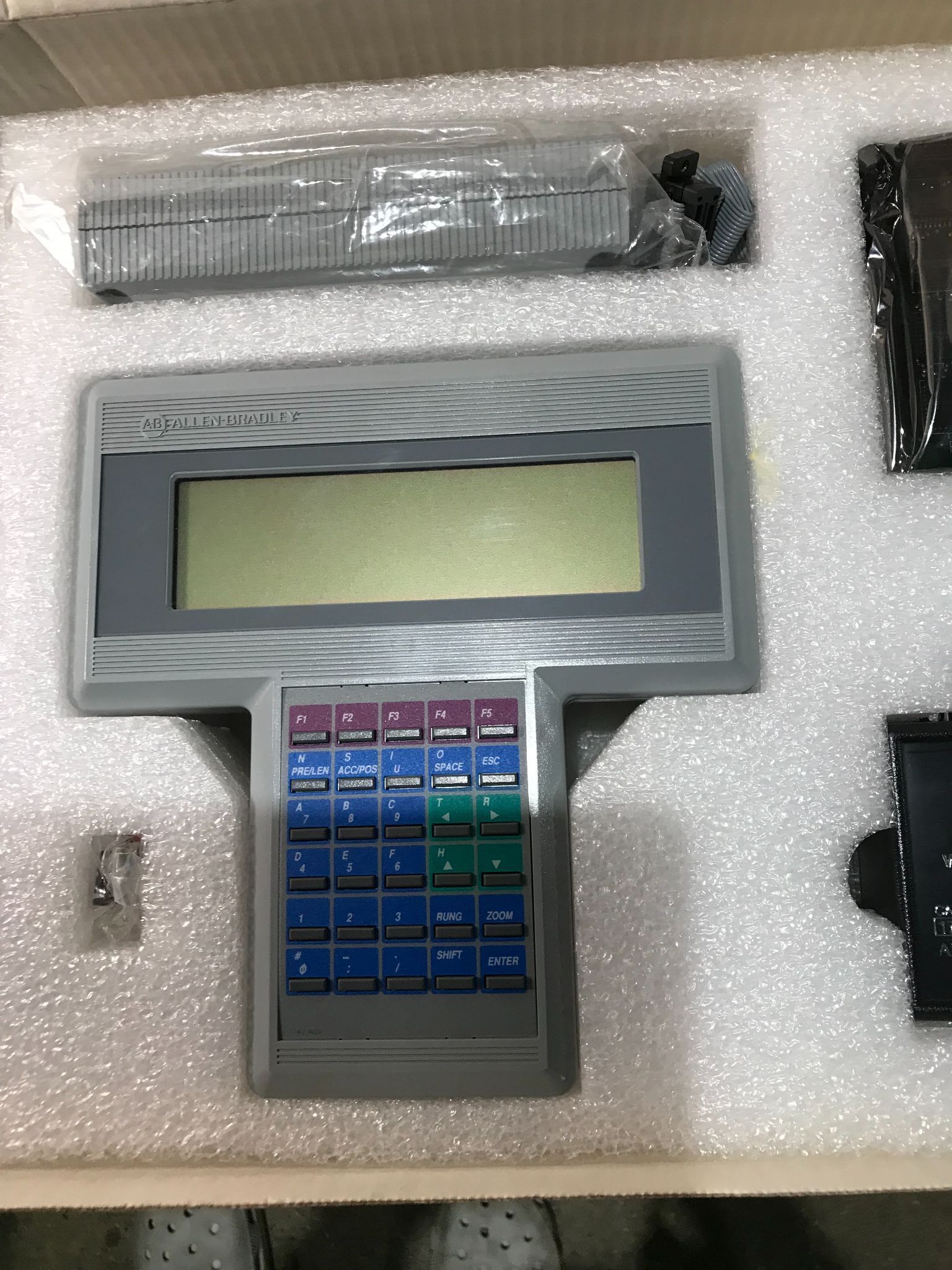 ALLEN BRADLEY 1747-PT1 SLC500 Professional Programming Kit NEW - Open Box 3