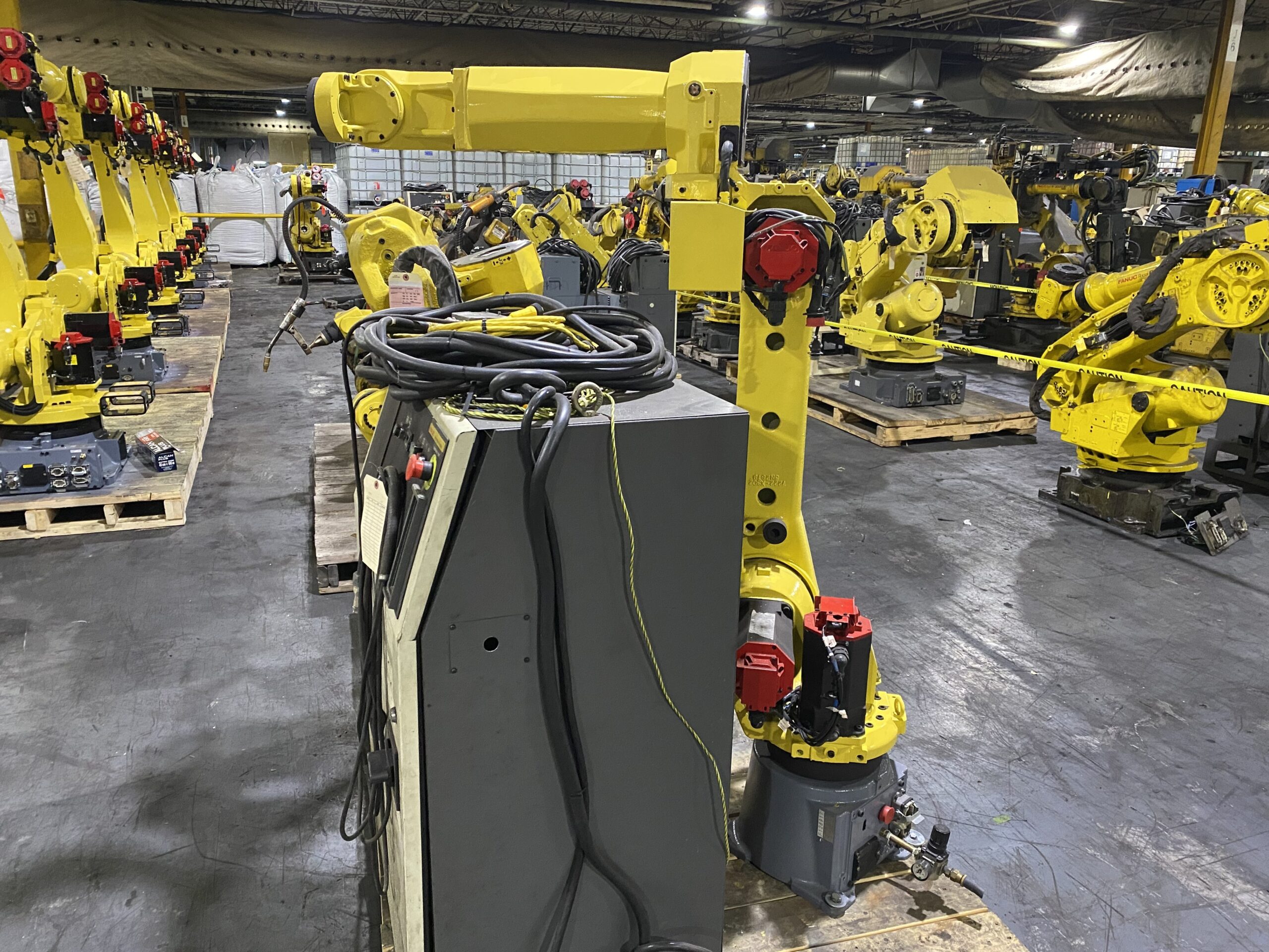 Fanuc ArcMate 120iC Complete with R‑30iA Controller REFURBISHED 0