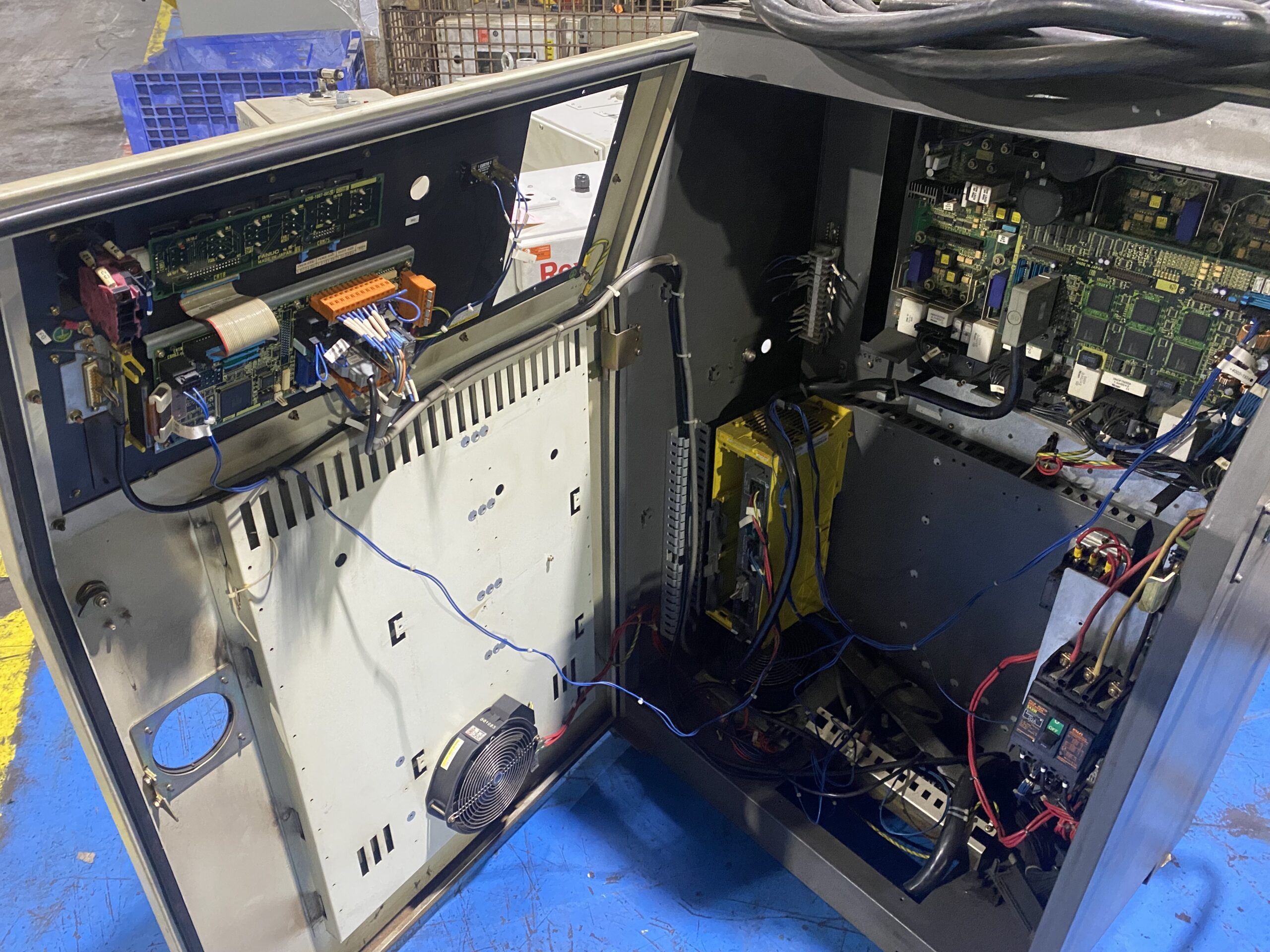 FANUC - R-J3iB PARTS ONLY 1