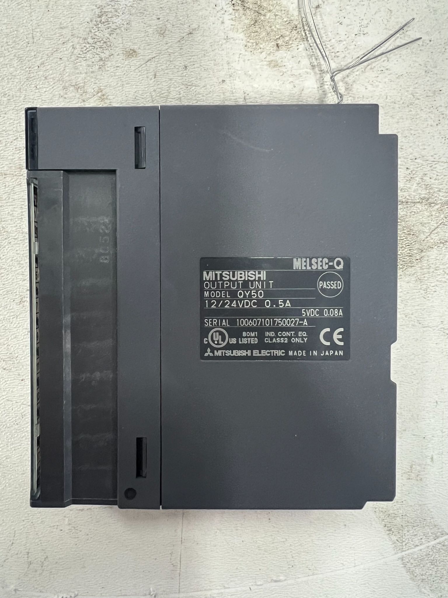 MITSUBISHI QY50 MELSEC-Q Output Module USED 3