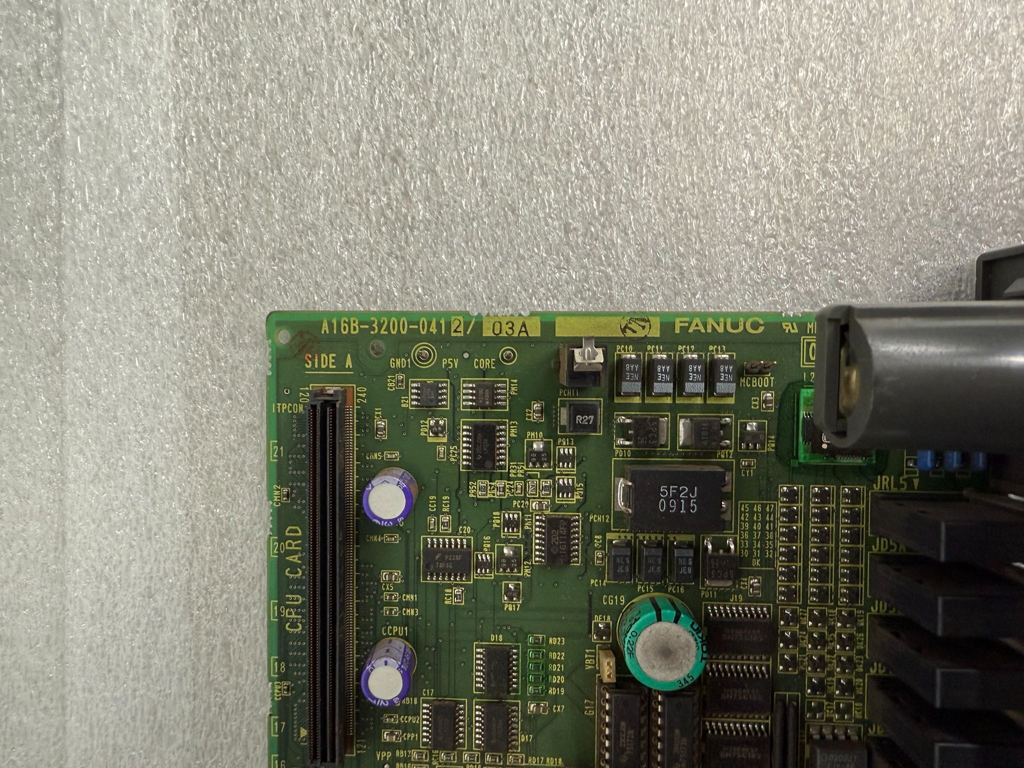 FANUC A16B-3200-0412/03A Control Module Board USED 4