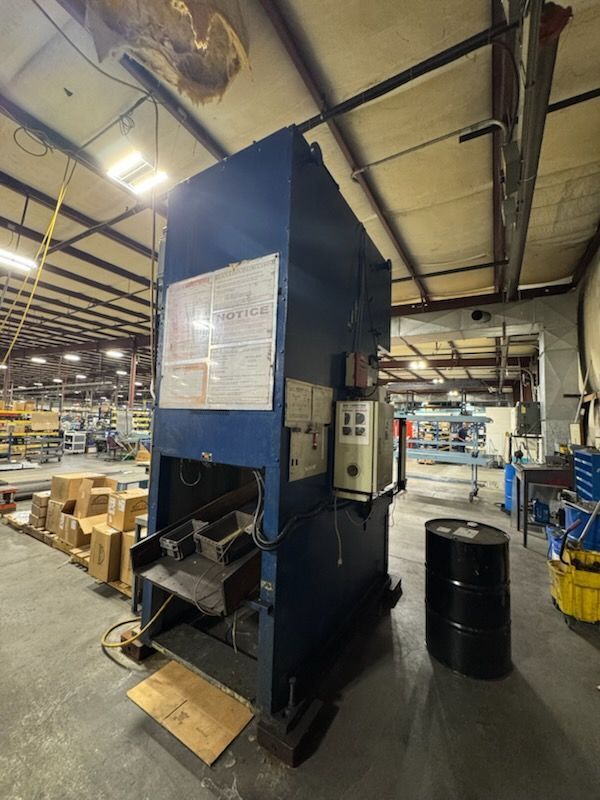 Komatsu OES150-3 150 Ton OBI Press USED 2
