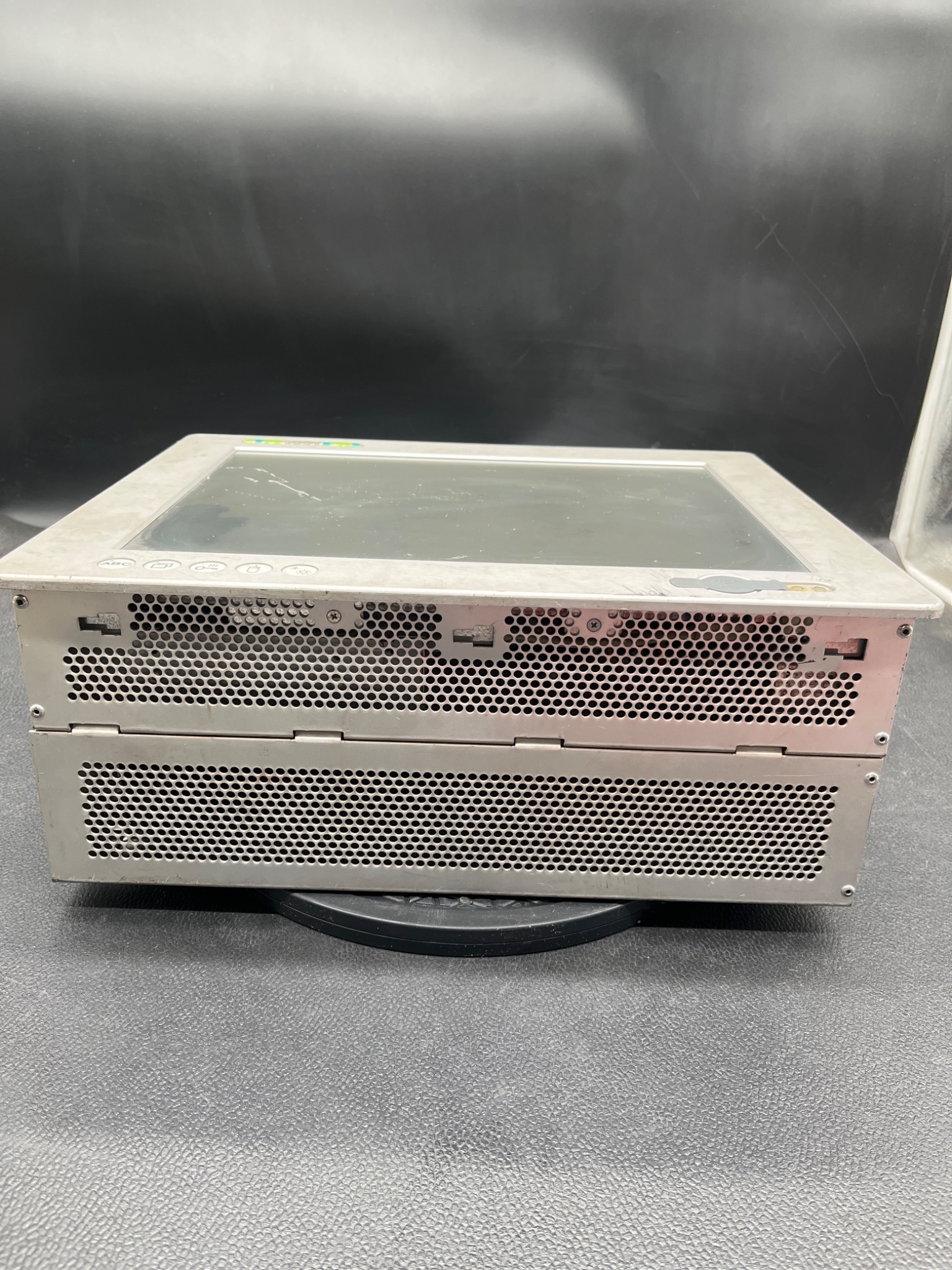 Phoenix Contact PPC 5315 PM EN Panel PC 2893927 USED 1