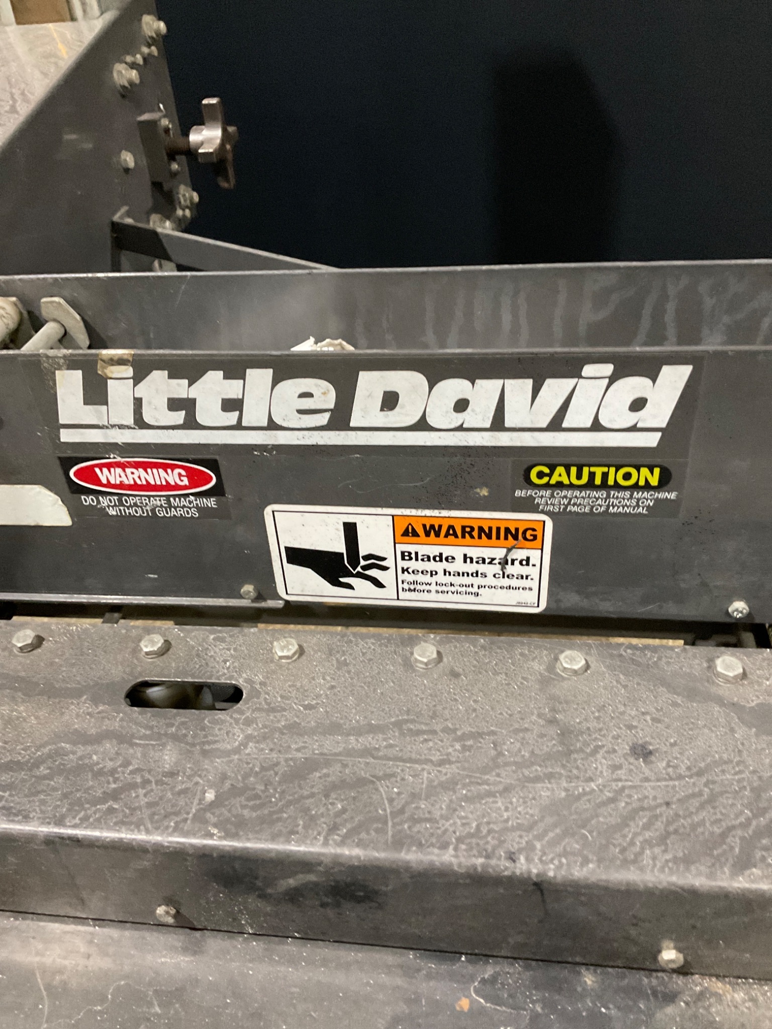 LOVESHAW 19SB SEMI-AUTOMATIC SIDE-BELT CASE SEALER PARTS 7