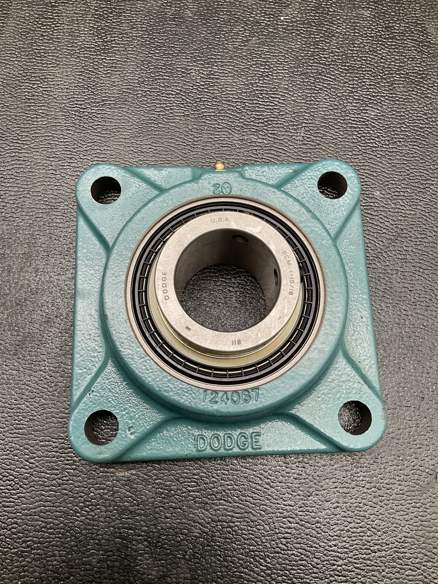 DODGE F4BSCM115 Flange-Mount Ball Bearing Unit 1-15/16" Bore Cast Iron NEW 2