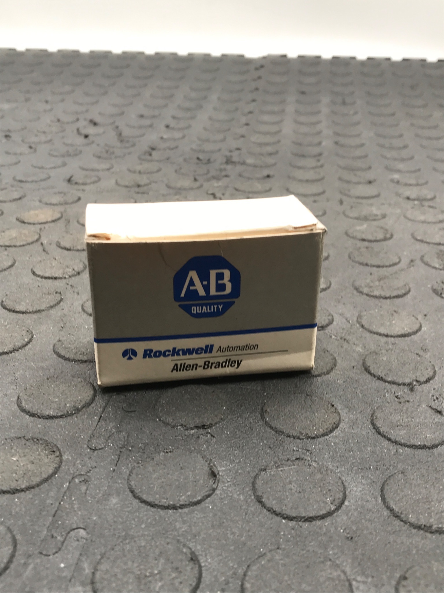 ALLEN BRADLEY 2760-SFC1 DF1 to DT ASCII Interface Converter NEW 0