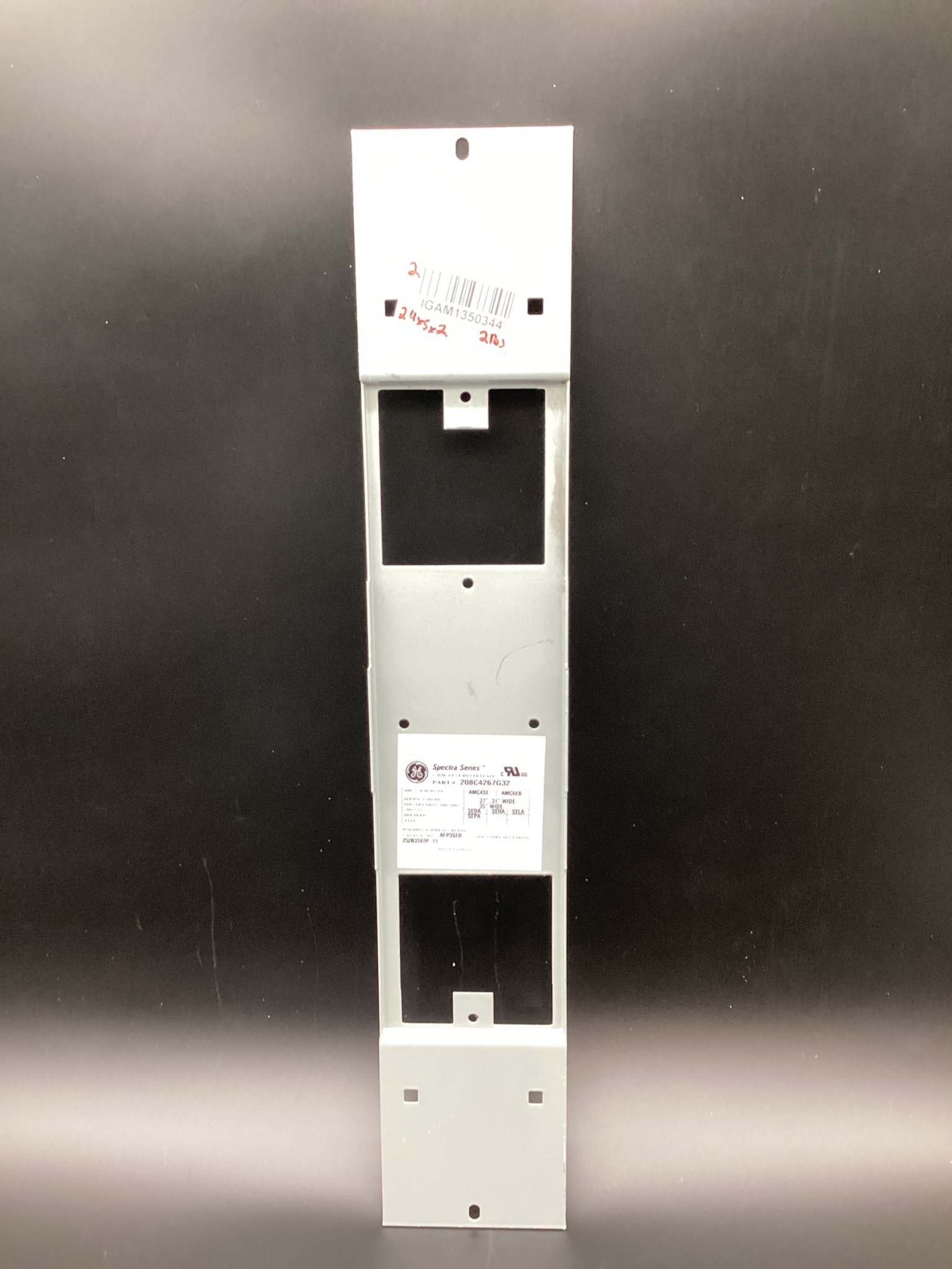 GENERAL ELECTRIC 208C4267G32 Spectra Series Circuit Breaker Module Filler Plate USED 0