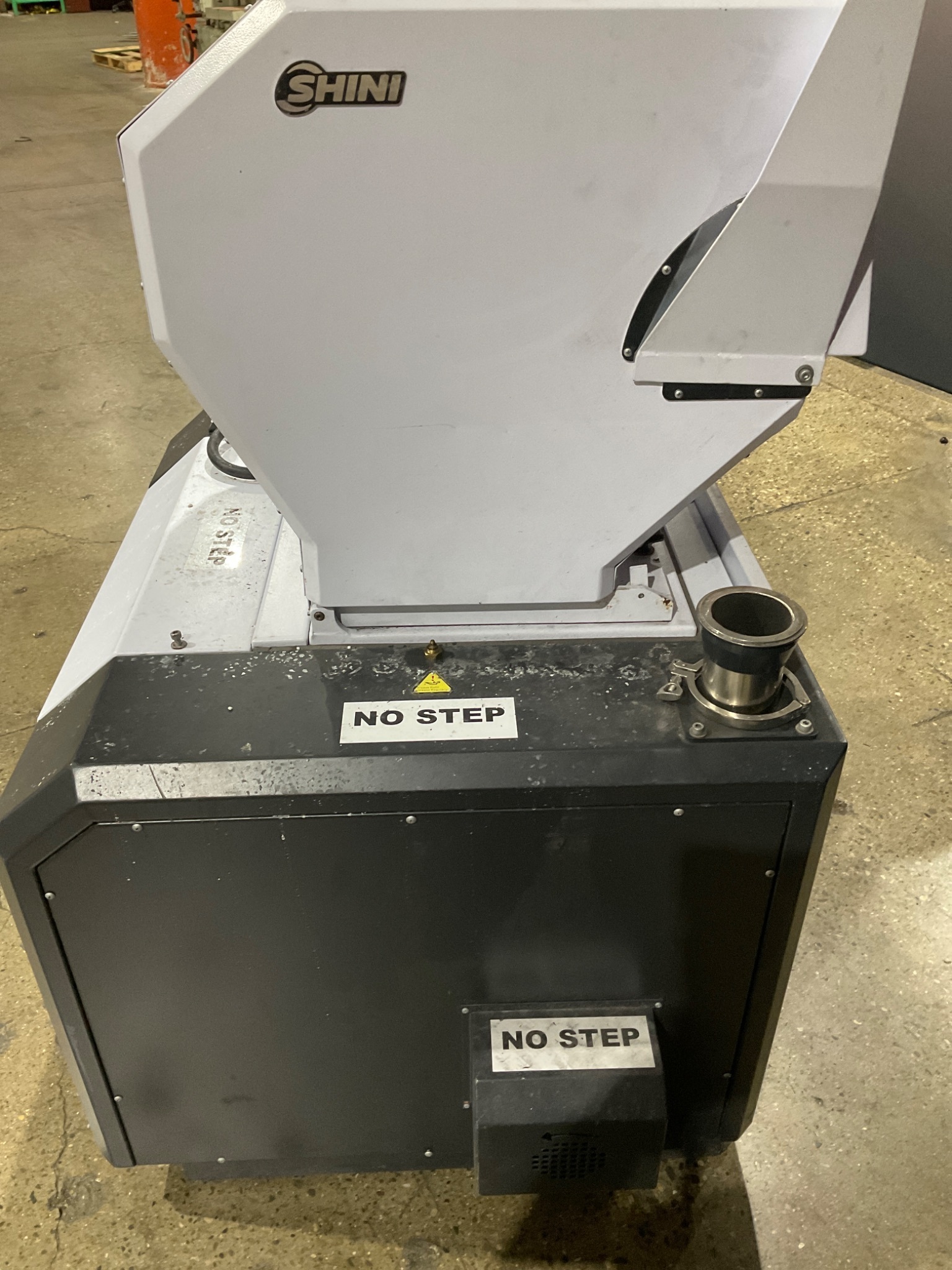 SHINI BUDZAR SG-3060H Plastic Granulator USED 1