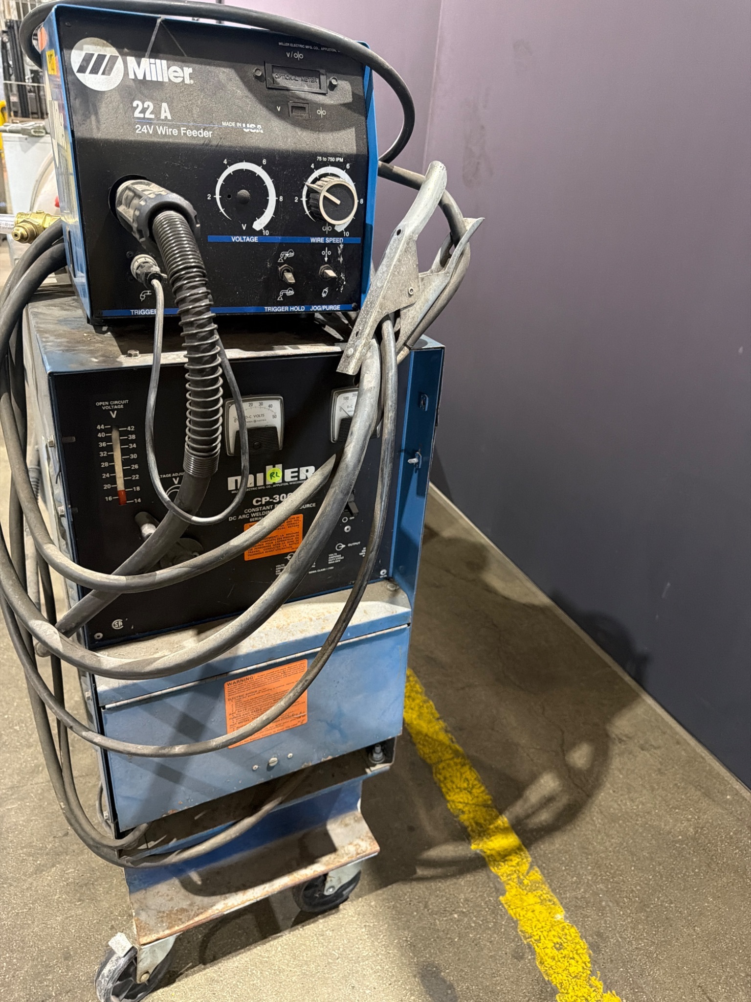 Miller CP-300(S) Constant Potential DC Arc Welding Power Source With 22A Wire Feeder USED 1