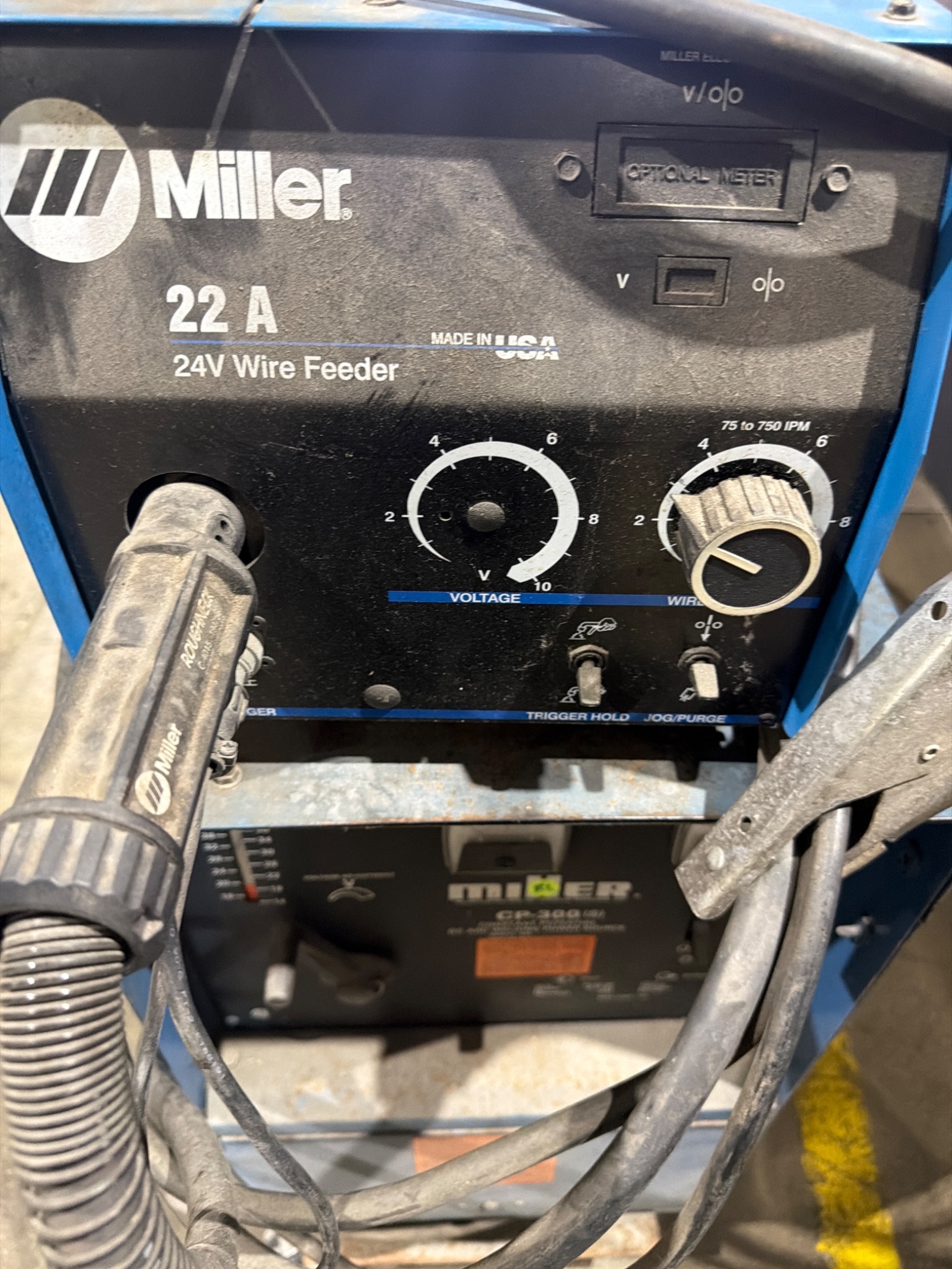 Miller CP-300(S) Constant Potential DC Arc Welding Power Source With 22A Wire Feeder USED 2