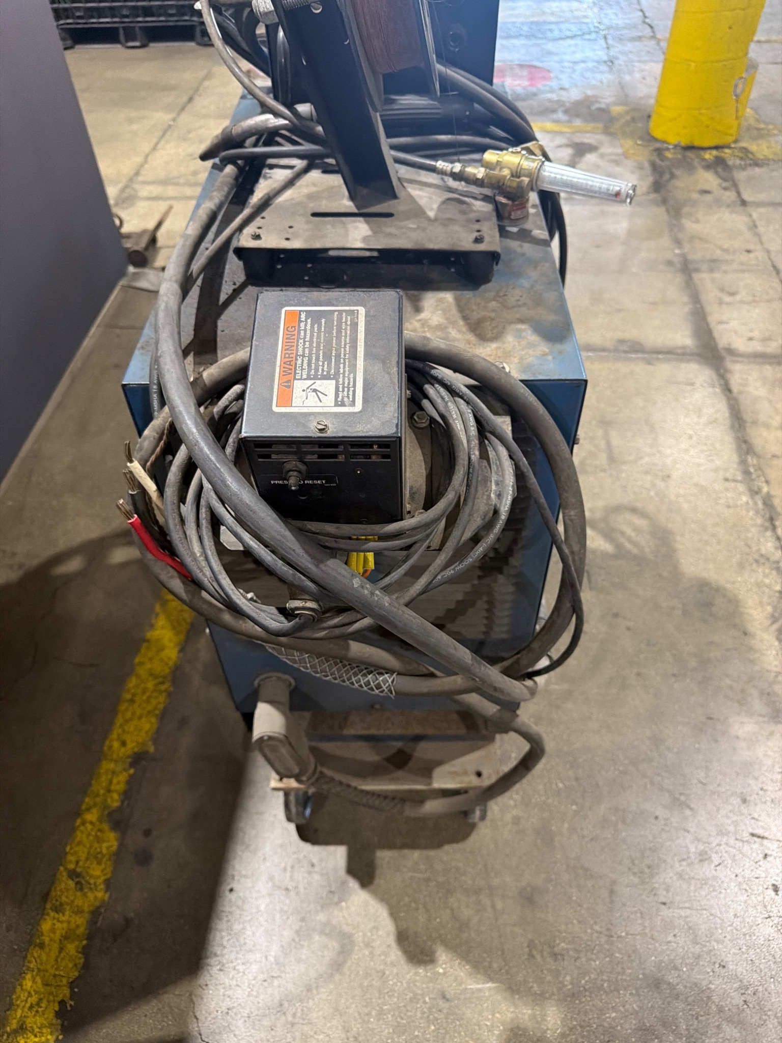 Miller CP-300(S) Constant Potential DC Arc Welding Power Source With 22A Wire Feeder USED 4