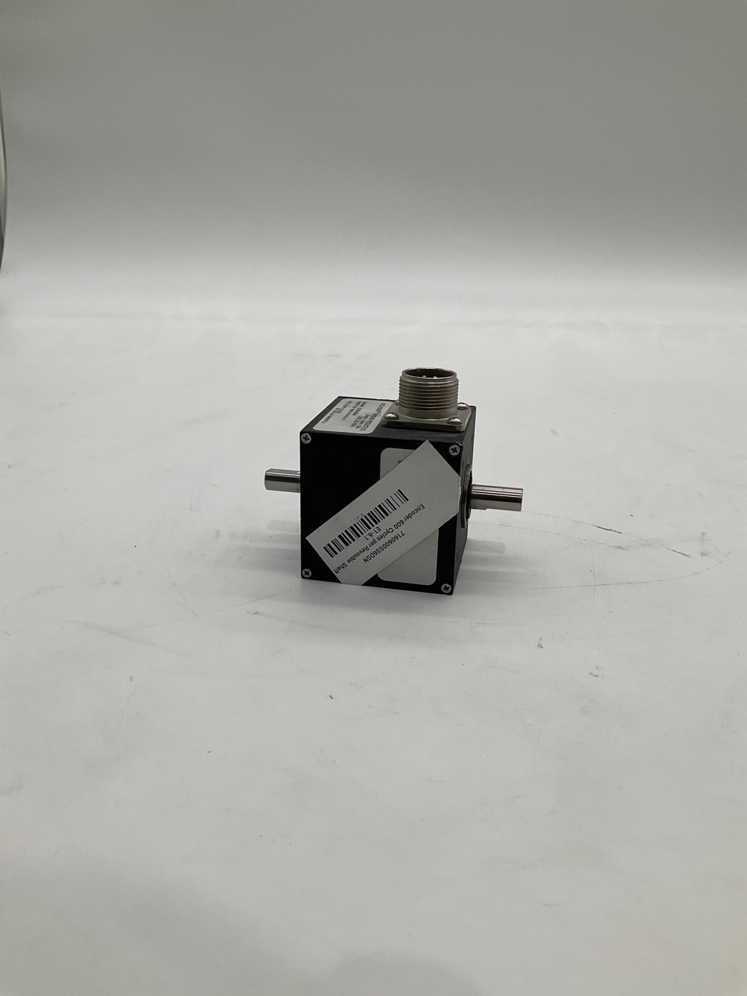 ENCODER PRODUCTS 716-0600-S-S-6-D-S-N ACCU-CODER Incremental Encoder USED 1