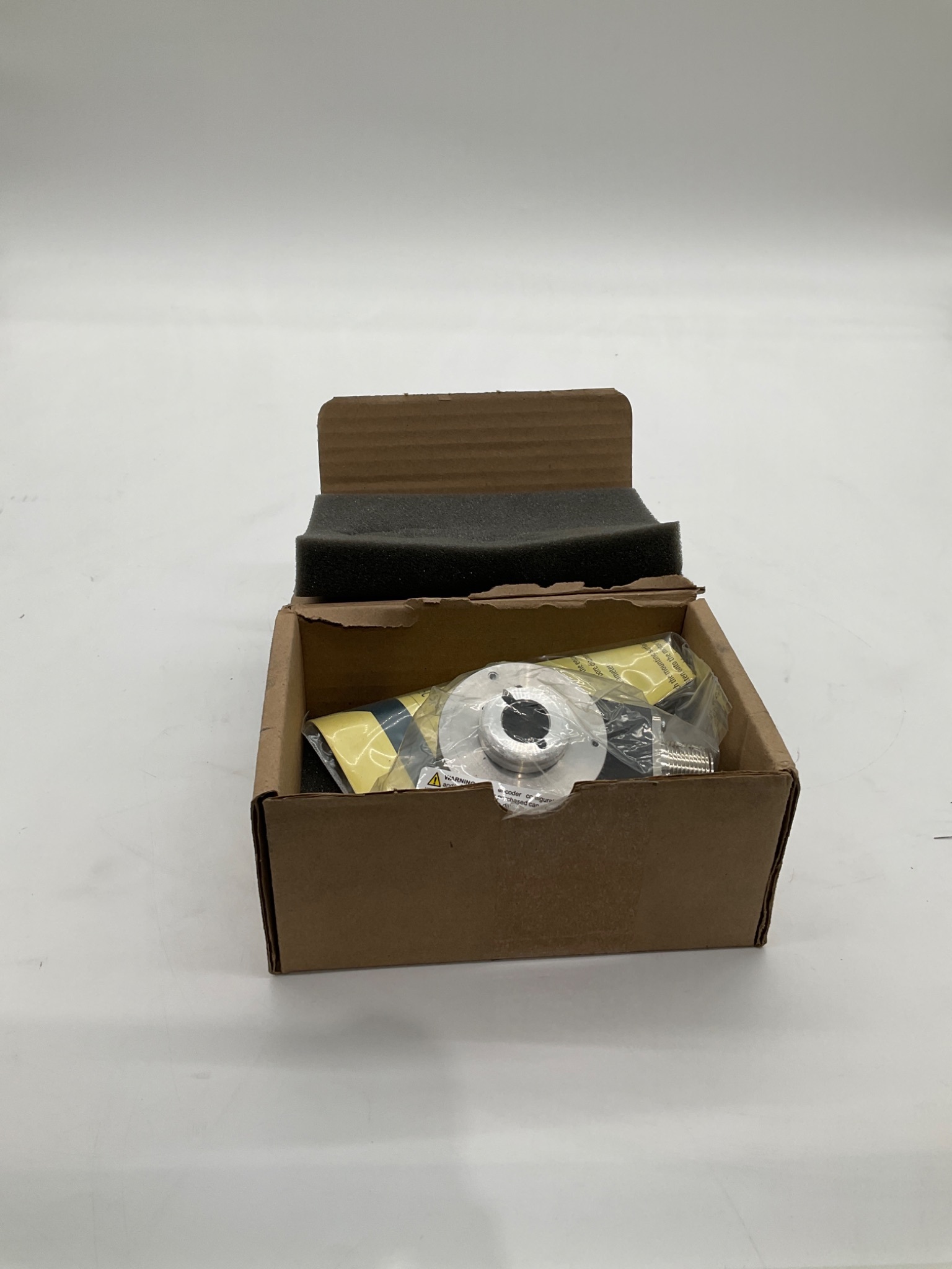 ENCODER PRODUCTS 58TF-11SG-X1924B4HV-S-MX-T6S3 Incremental Thru-Bore Encoder NEW 1