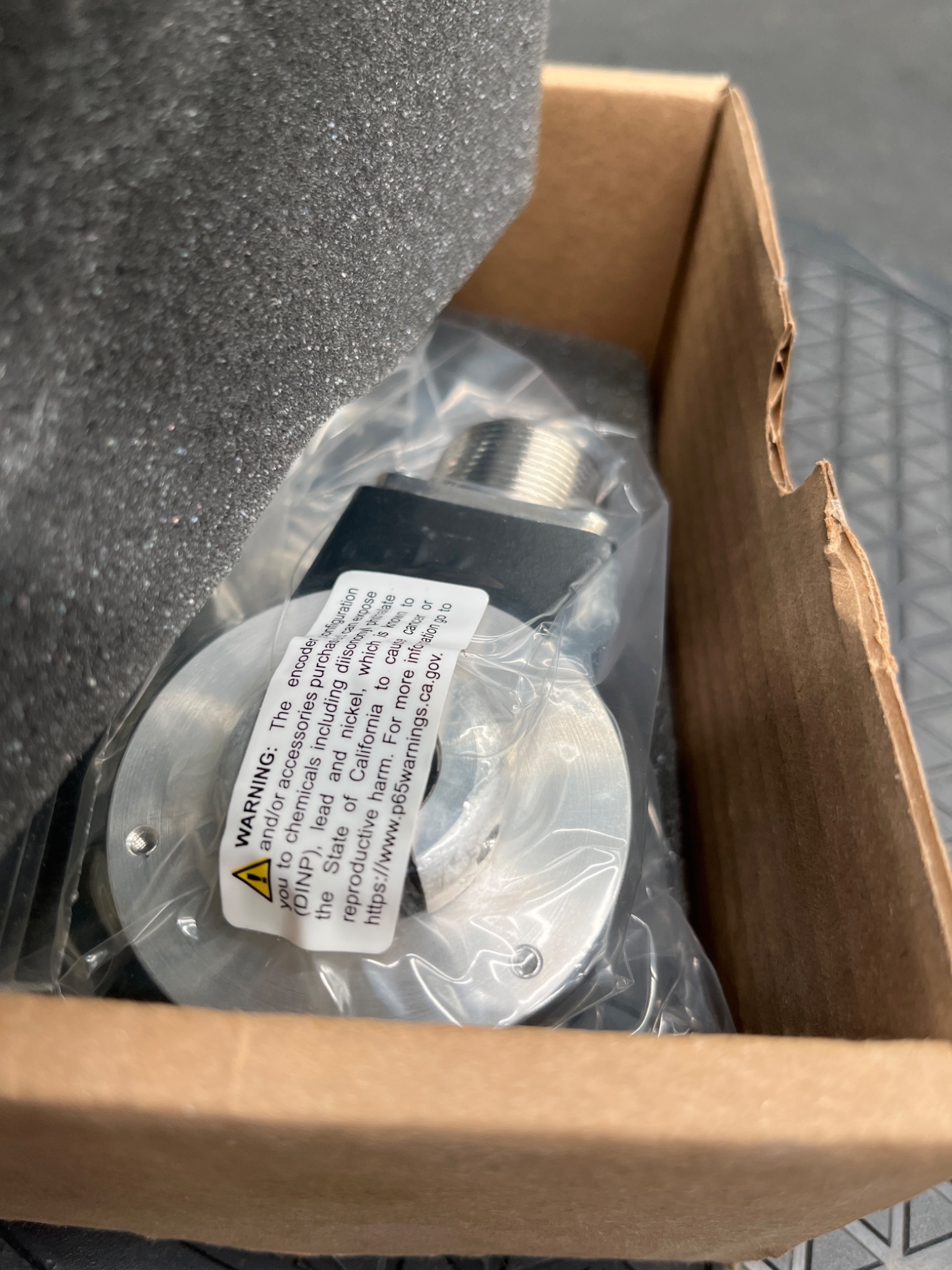 ENCODER PRODUCTS 58TF-11SG-X1924B4HV-S-MX-T6S3 Incremental Thru-Bore Encoder NEW 1