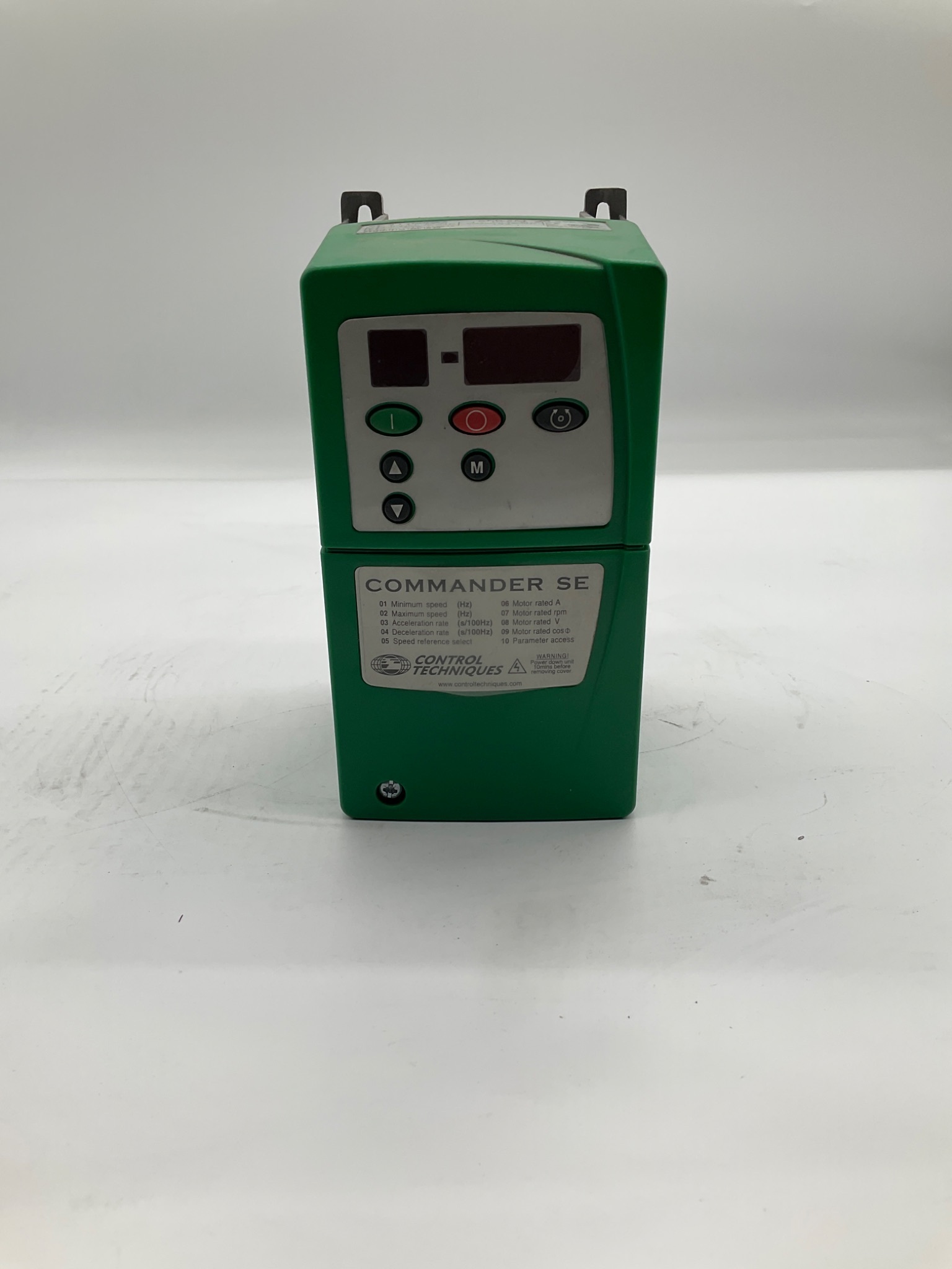 CONTROL TECHNIQUES SE11200025 Commander SE A/C MicroDrive 0.25kW Variable Speed Drive USED 0