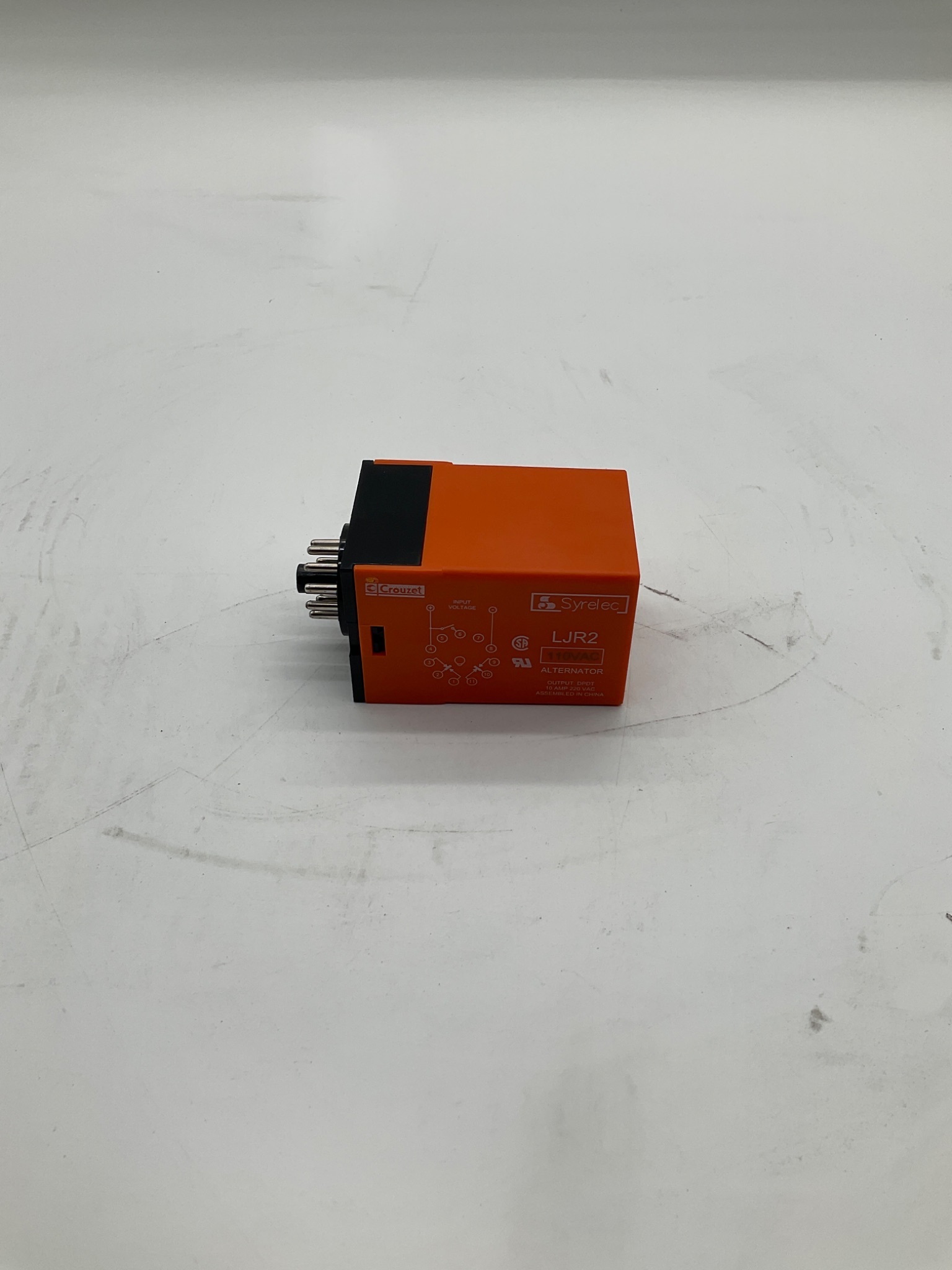 CROUZET LJR2 Alternating Relay 110VAC DPDT 11-Pin Plug-In Relay NEW 2