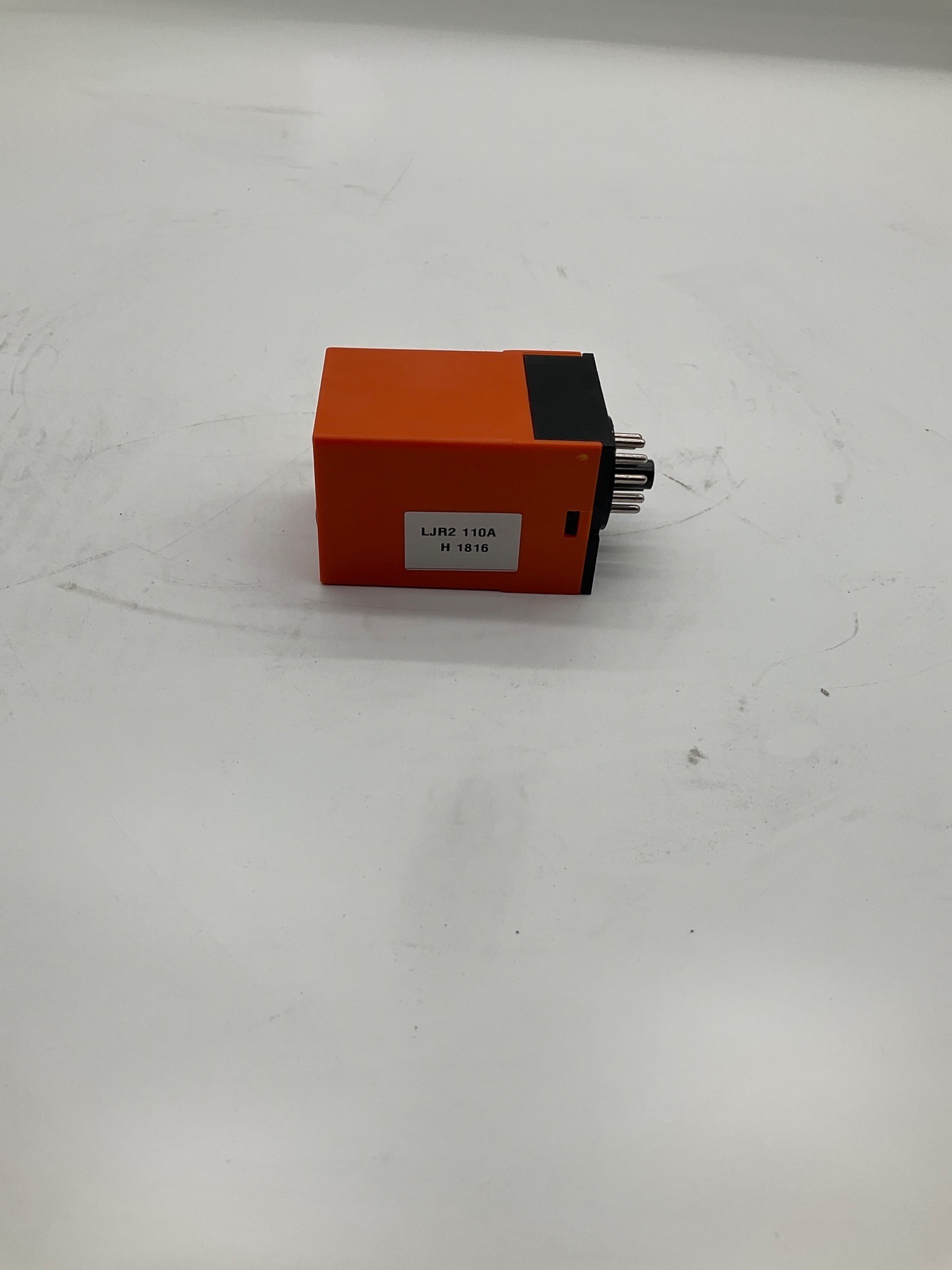 CROUZET LJR2 Alternating Relay 110VAC DPDT 11-Pin Plug-In Relay NEW 4