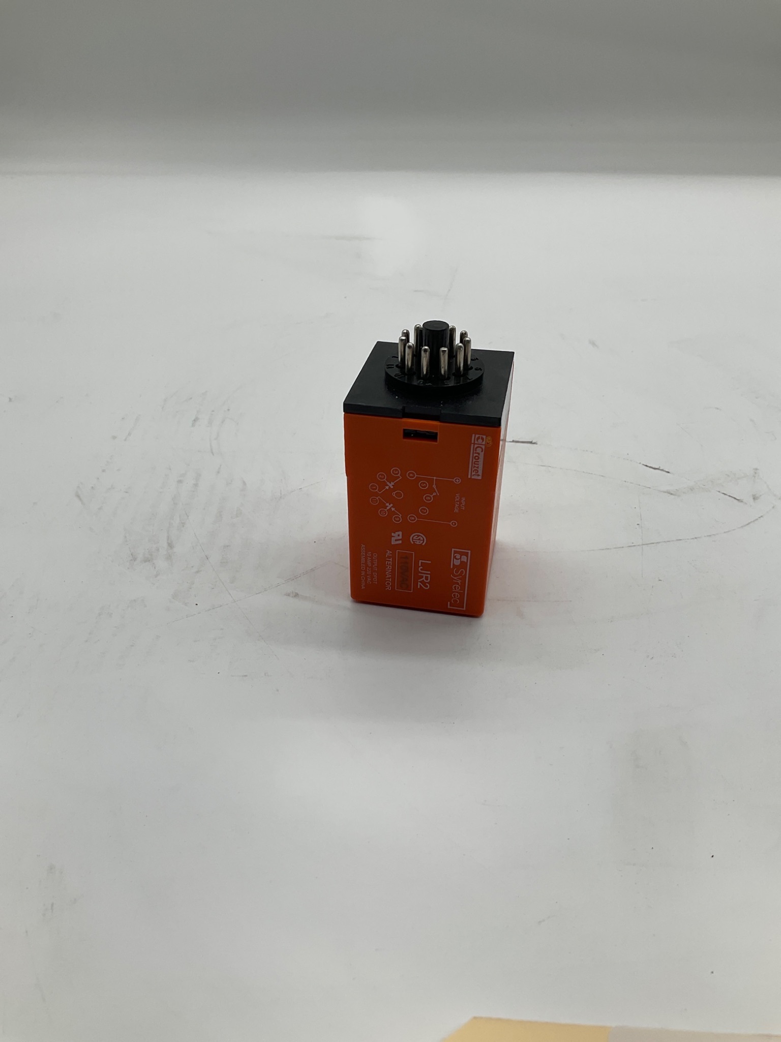 CROUZET LJR2 Alternating Relay 110VAC DPDT 11-Pin Plug-In Relay NEW 5