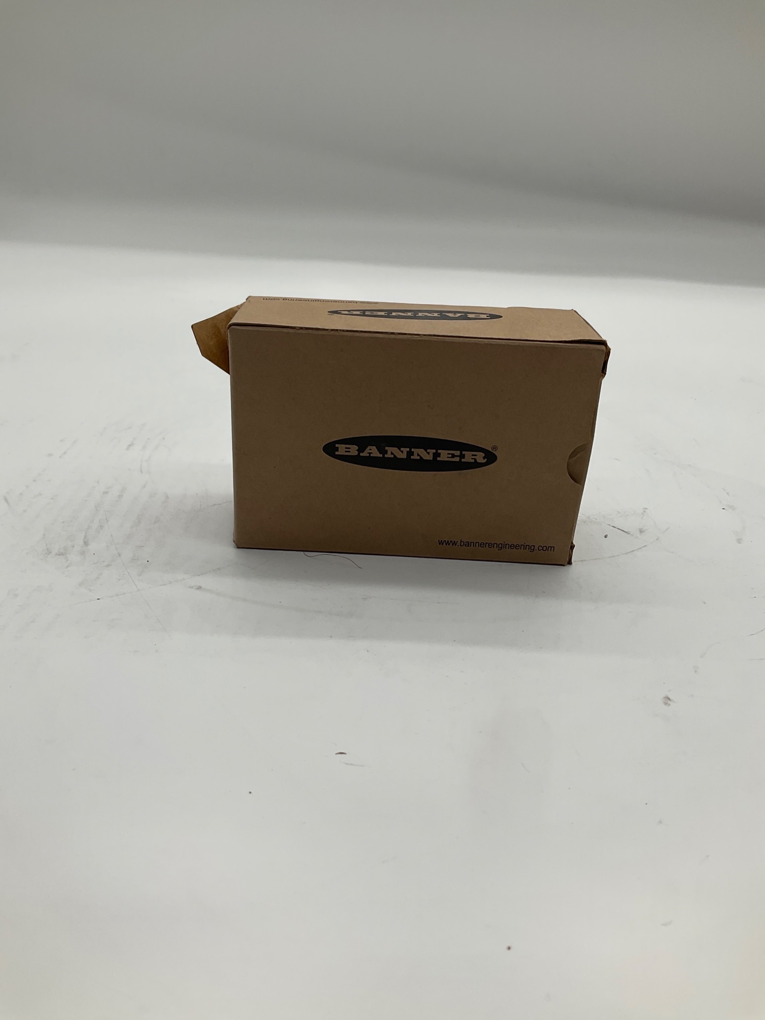 Banner T30UXIBQ8 Ultrasonic Sensor Analog Output M12 Connector NEW 0