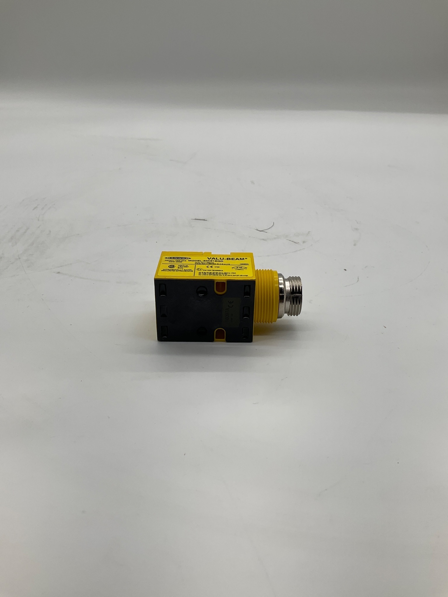 Banner SMI91EQD Valu-Beam Intrinsically Safe Photoelectric Sensor NEW 3