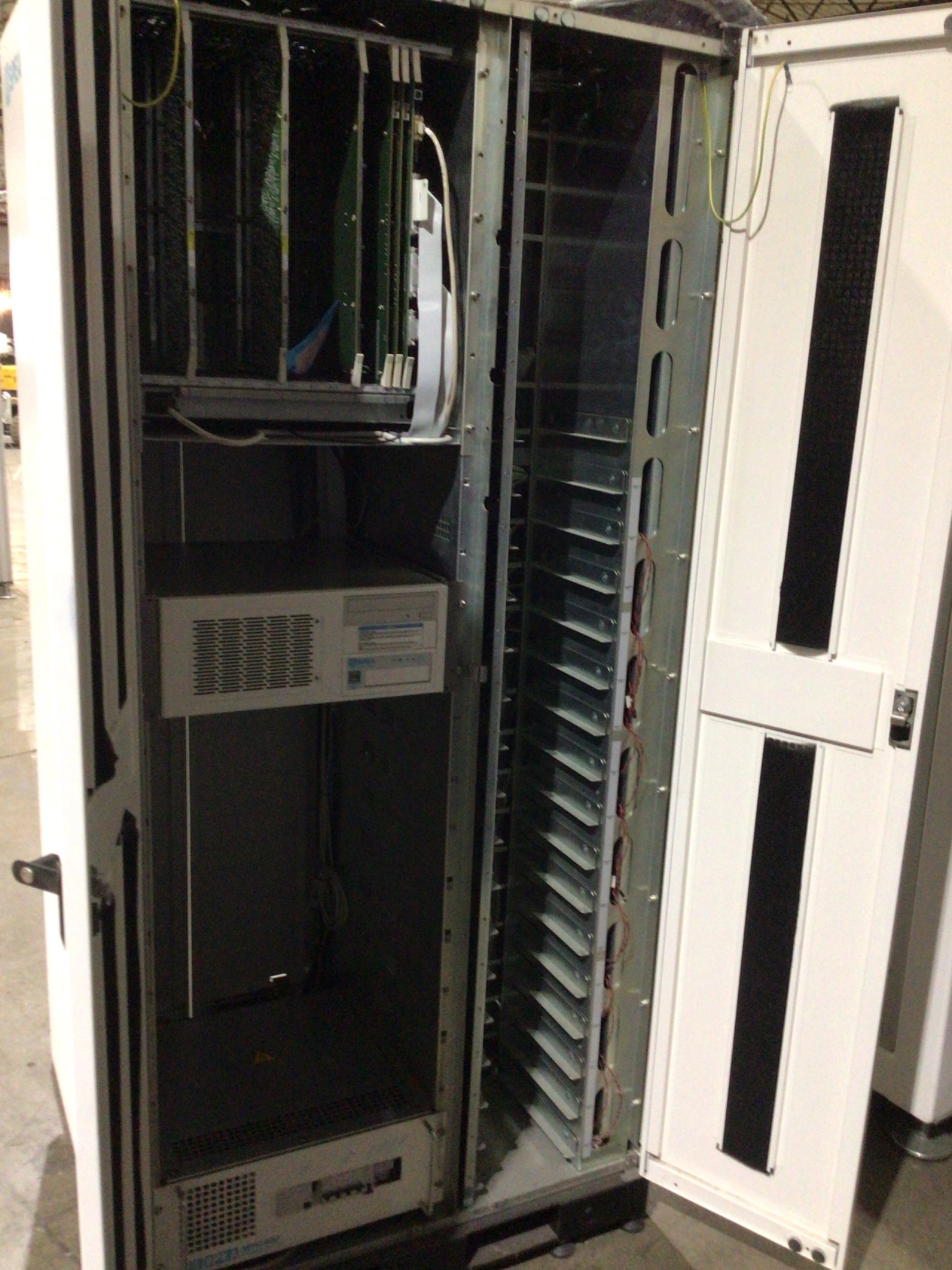 SPEA H3560 P&P Handler w/ C600MXIC Multi‑Mode Semiconductor Tester USED 12
