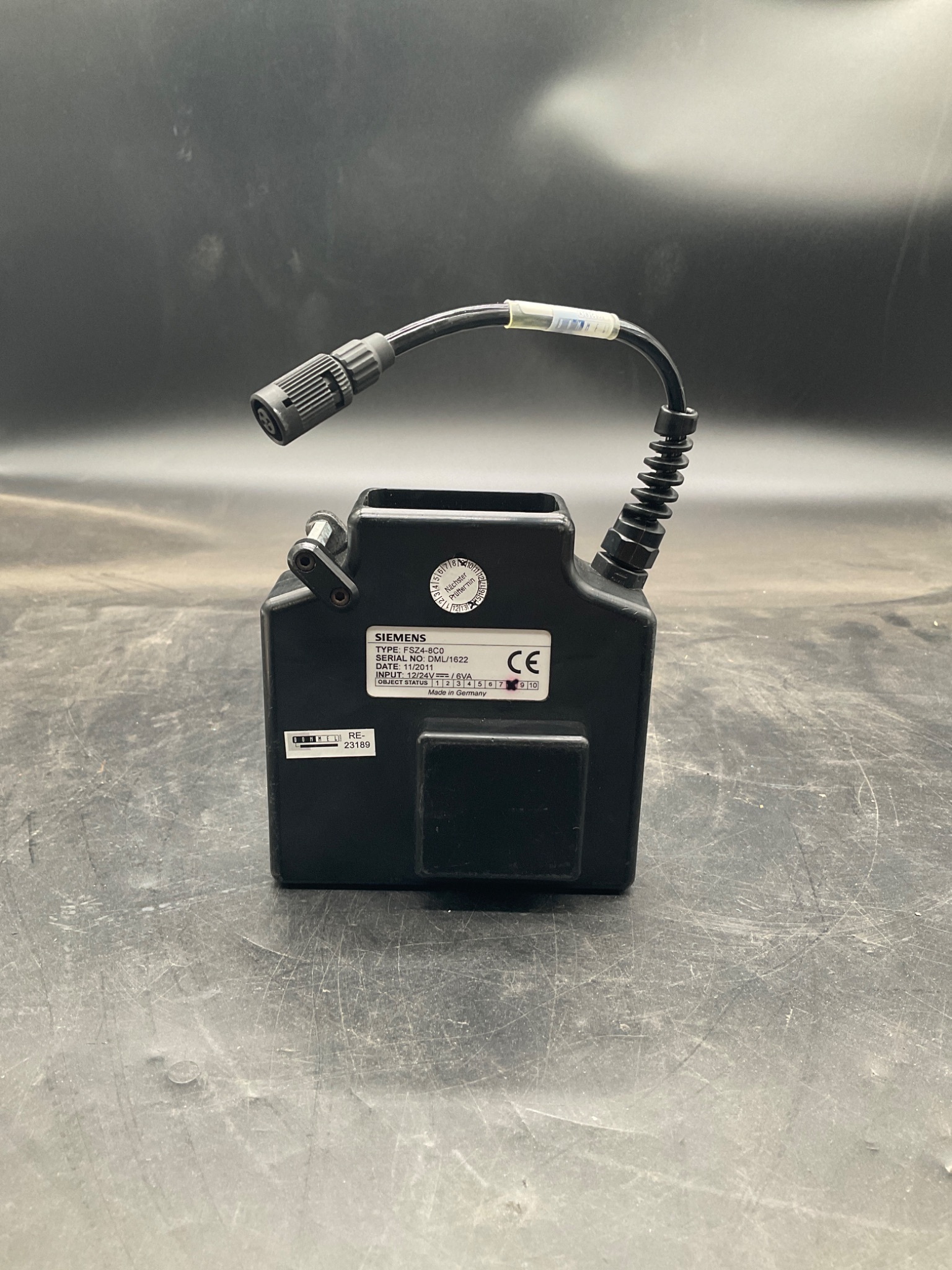 SIEMENS FSZ4-8C0 Optical Object Sensor USED 3