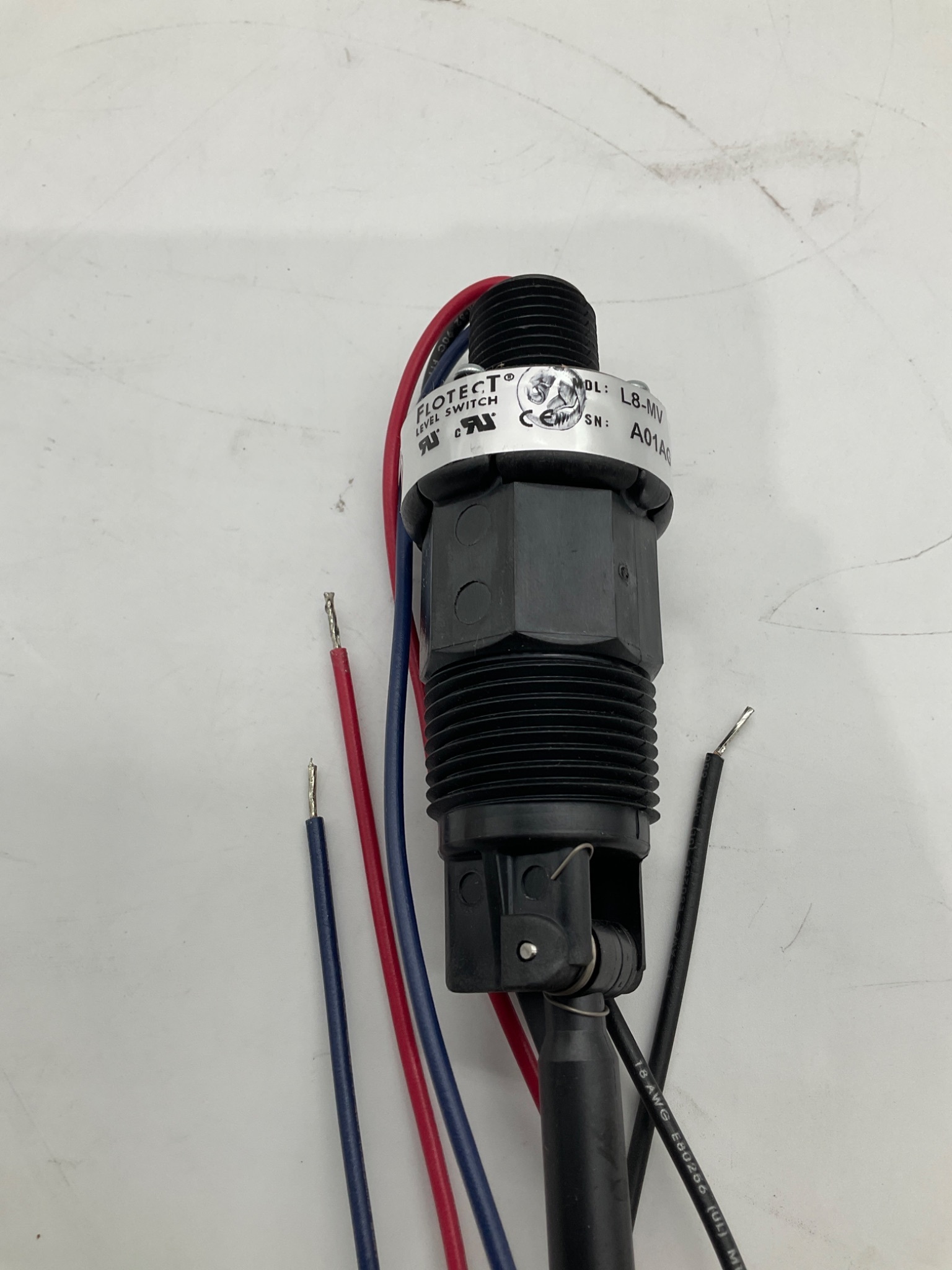 DWYER AL8 S51171401 L8-MV Liquid Level Switch NEW 4