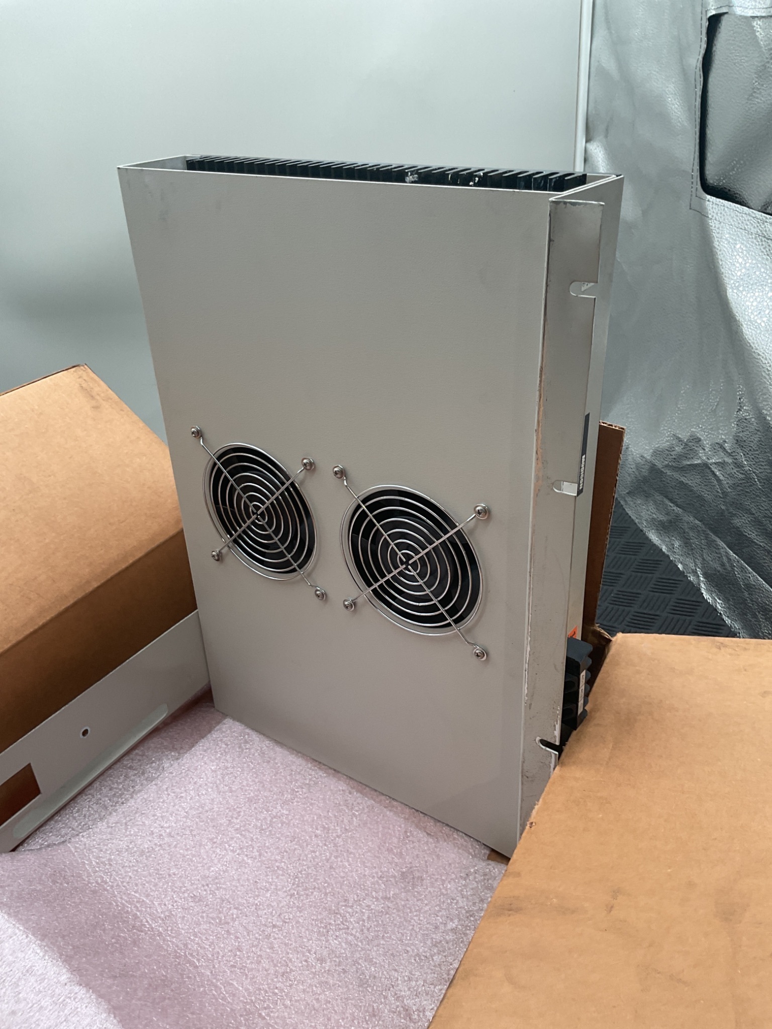 Modicon 110-131 Power Supply Module 115VAC USED 2