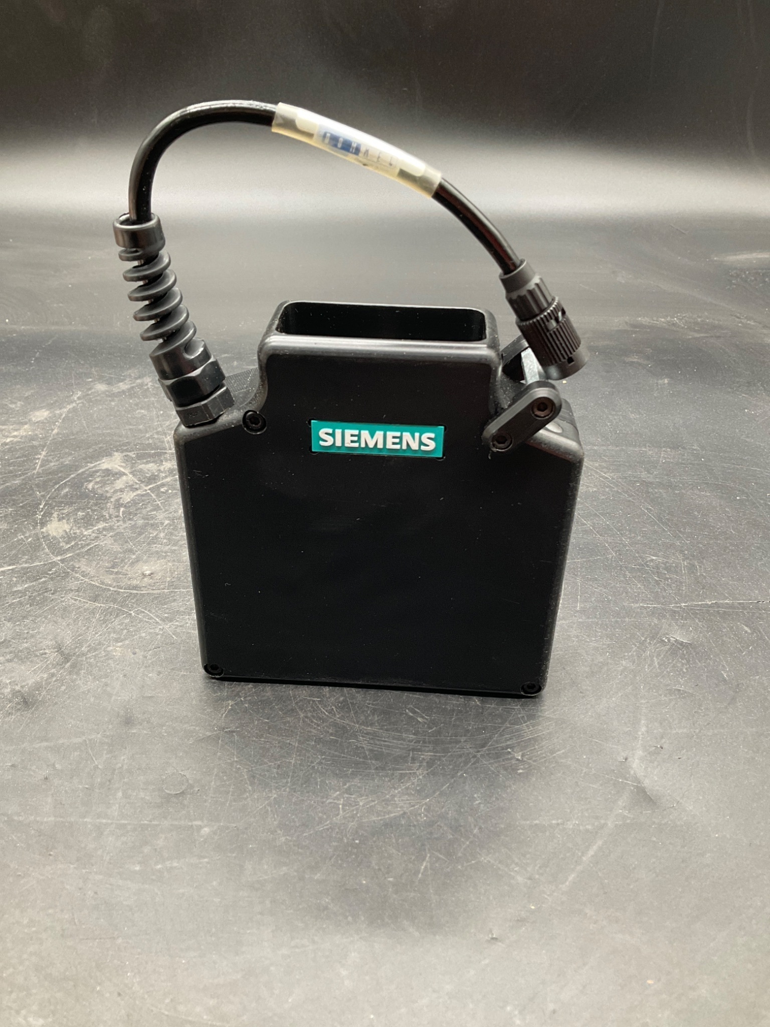 SIEMENS FSZ4-8C0 SIEMENS FSZ4-8C0 Optical Object Sensor USED 1