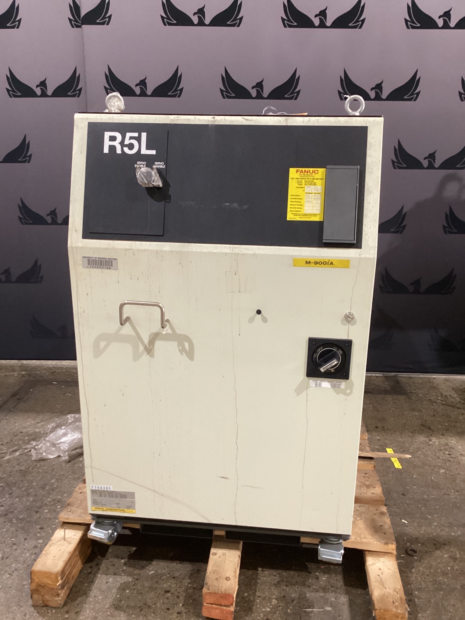 FANUC M-900iA/260L Complete w/ R-30iA Controls USED - Low Hours 2