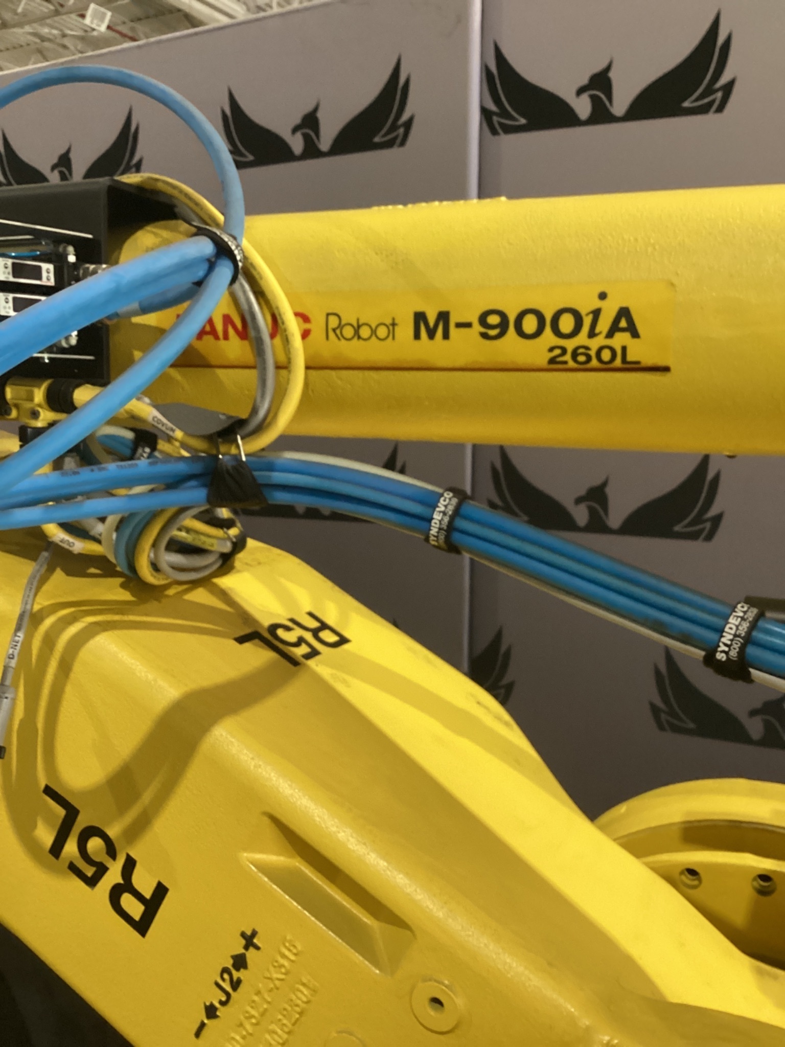 FANUC M-900iA/260L Complete w/ R-30iA Controls USED - Low Hours 5