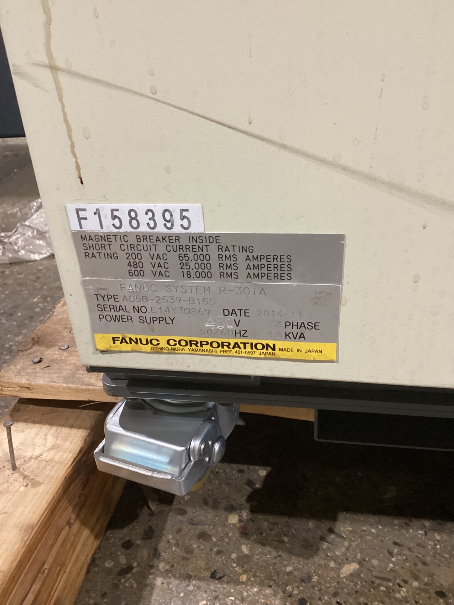 FANUC M-900iA/260L Complete w/ R-30iA Controls USED - Low Hours 12