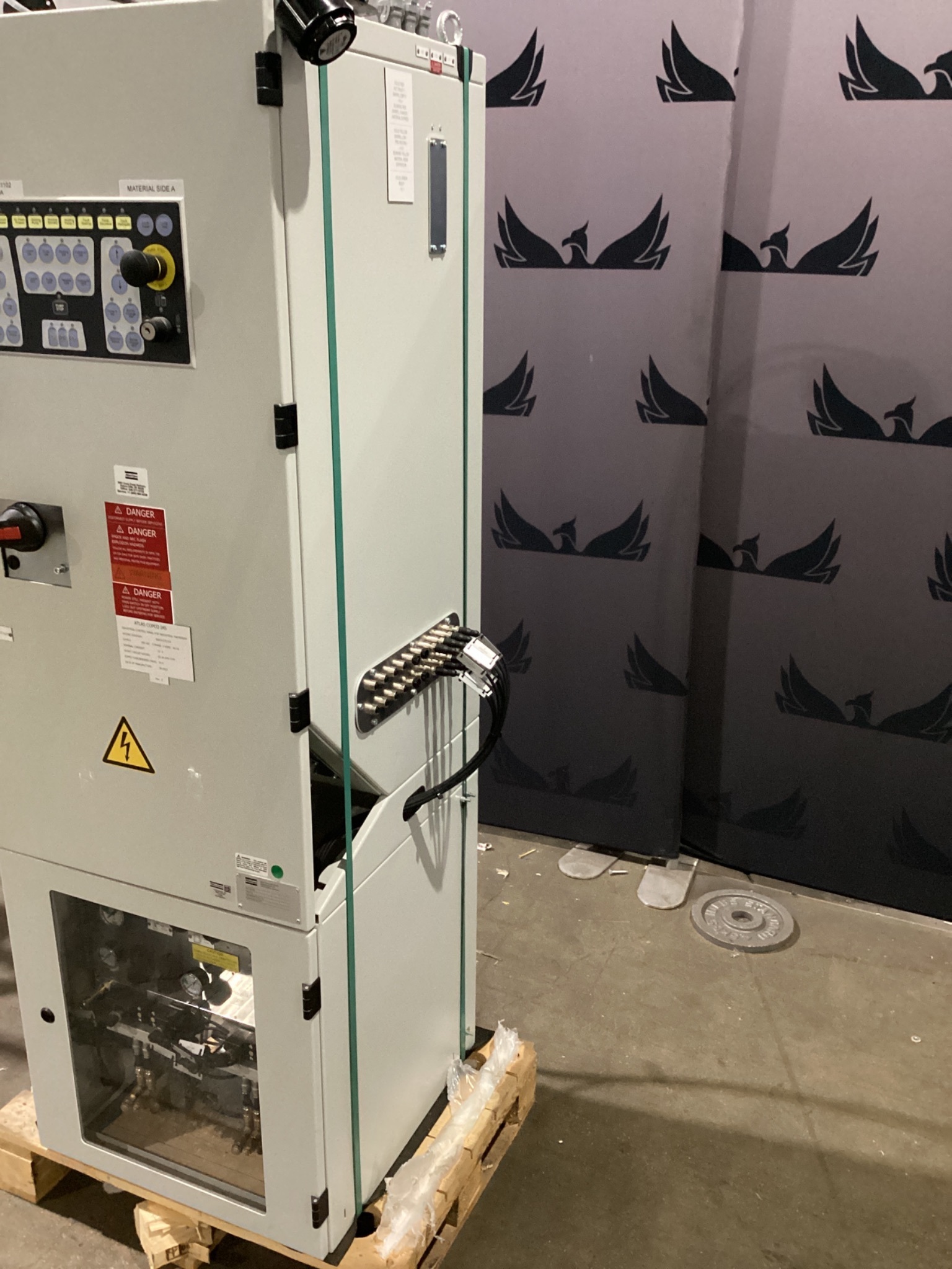 Atlas Copco IAS 90903.570104 Adhesive Dispensing Control System USED 2