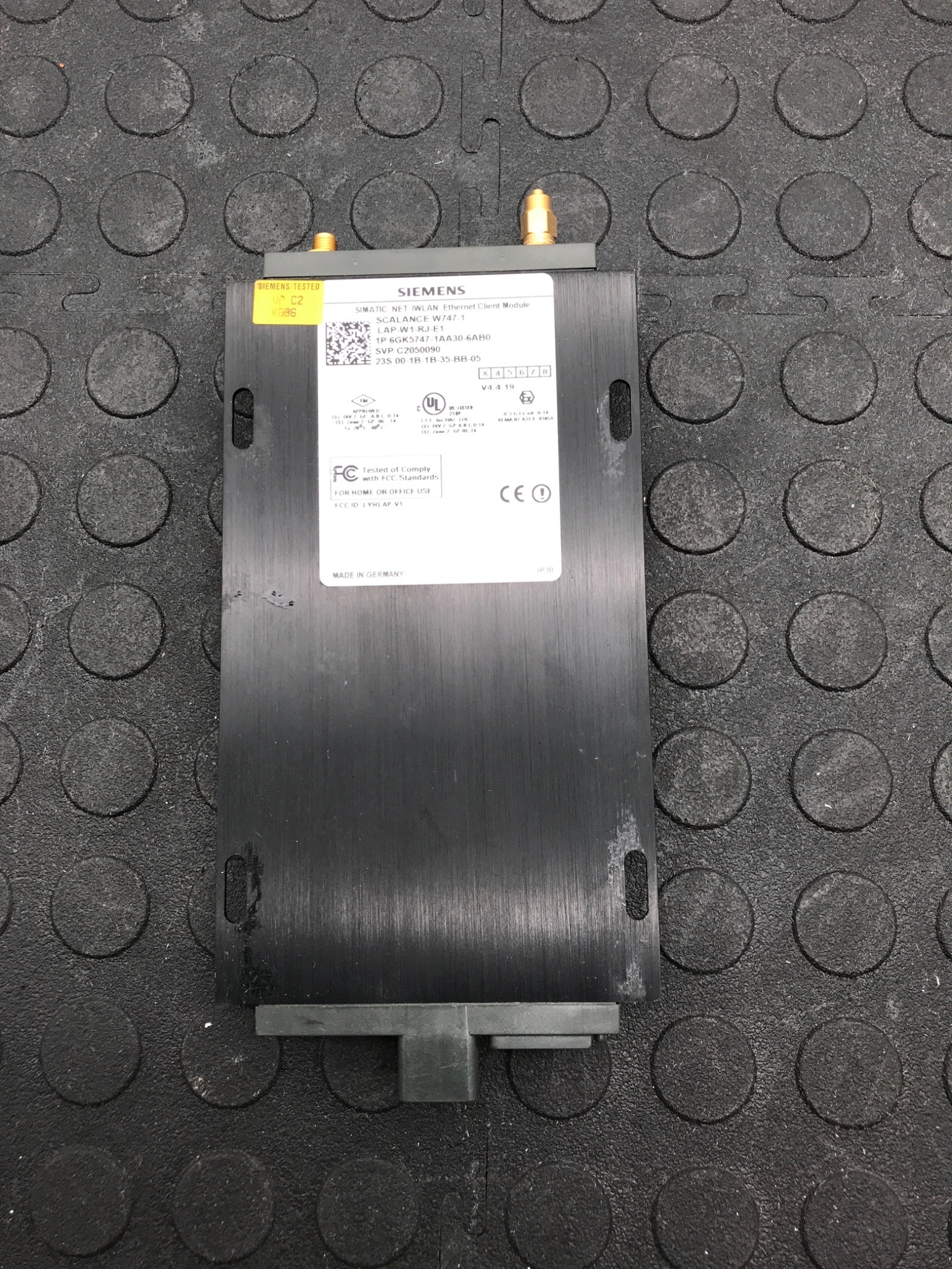 Siemens 6GK5747-1AA30-6AB0 SCALANCE W747-1 WLAN Ethernet Module USED 3