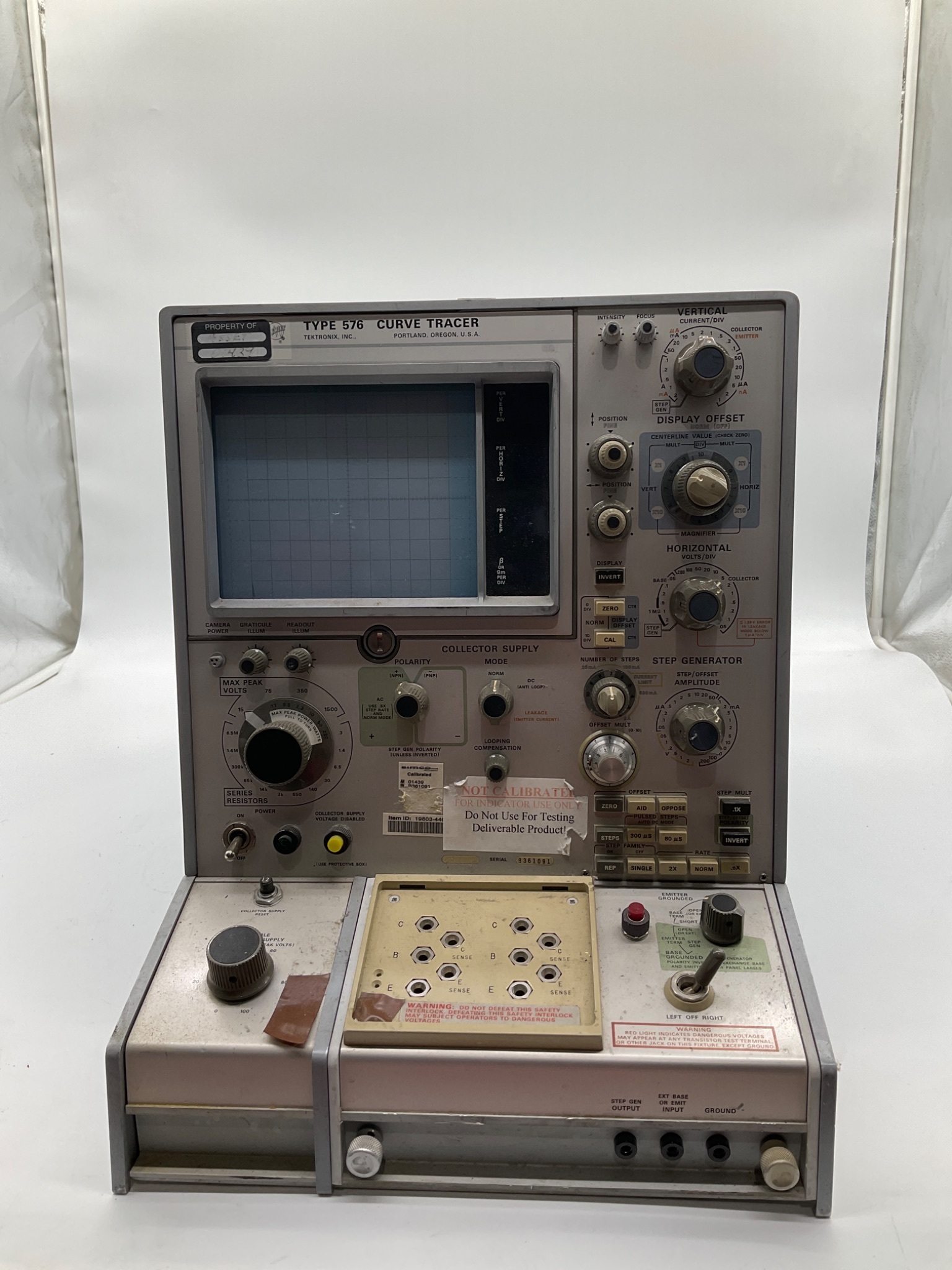 Tektronix Type 576 Semiconductor Curve Tracer USED 0