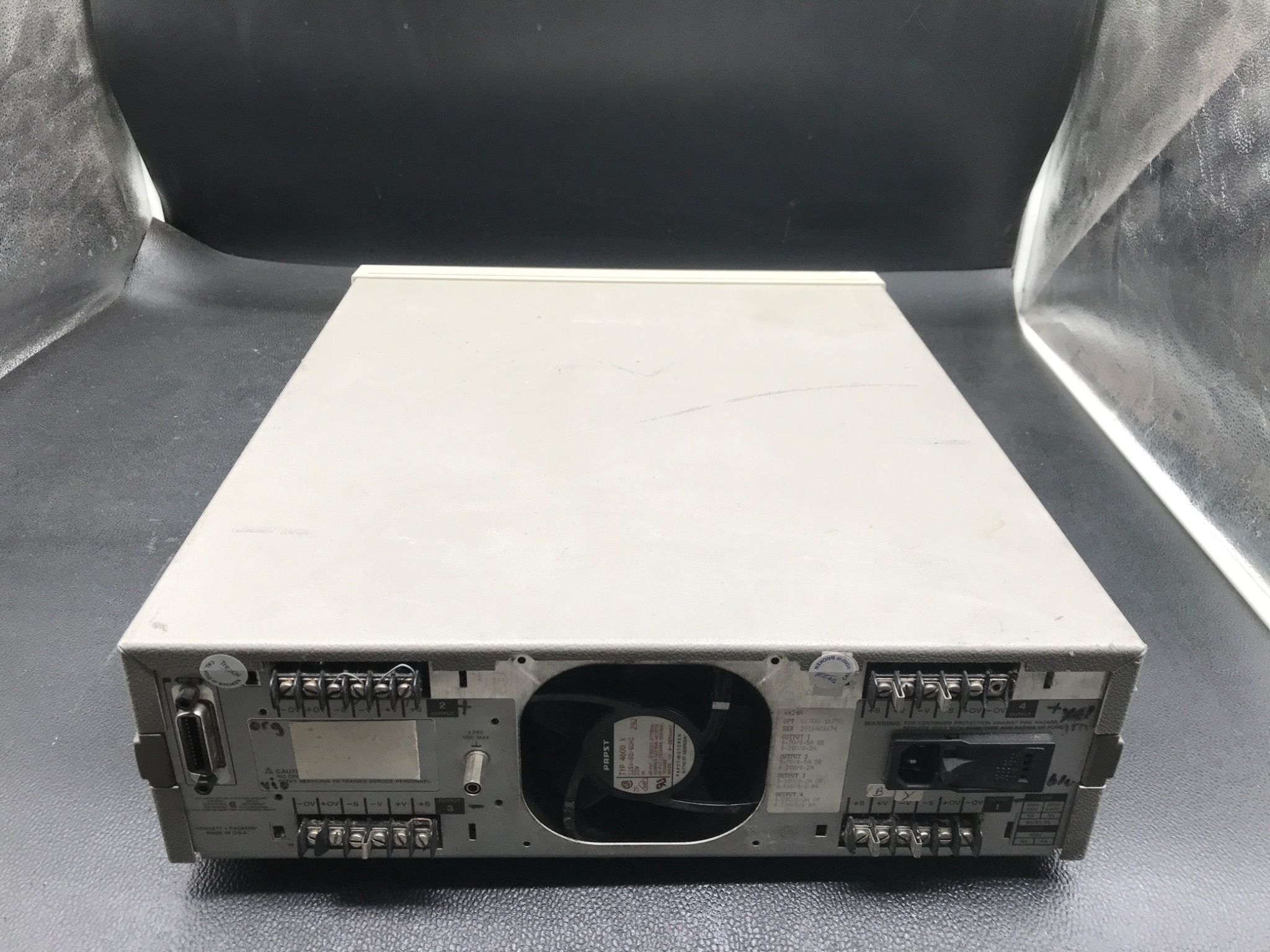 Hewlett-Packard 6624A System DC Power Supply USED 3