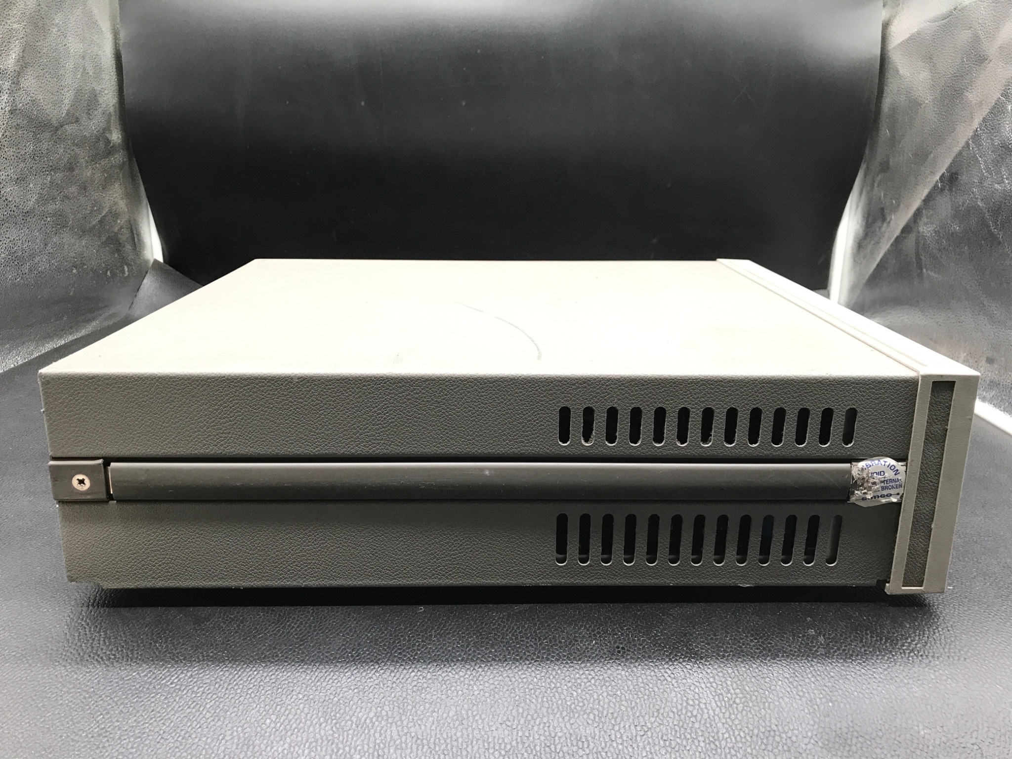Hewlett-Packard 6624A System DC Power Supply USED 4
