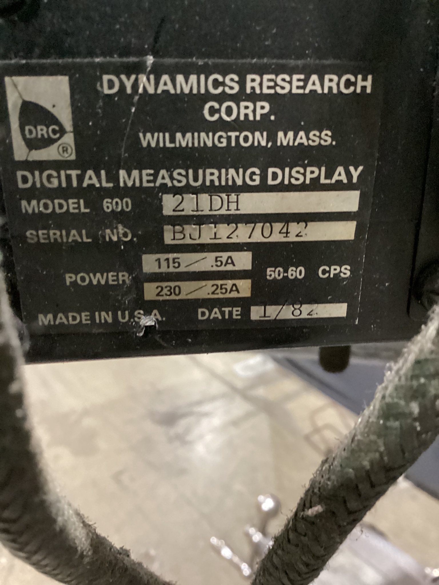 ALLIANT 1-1/2 TCS Vertical Turret Milling Machine w/ DRO & Power Feed USED 1