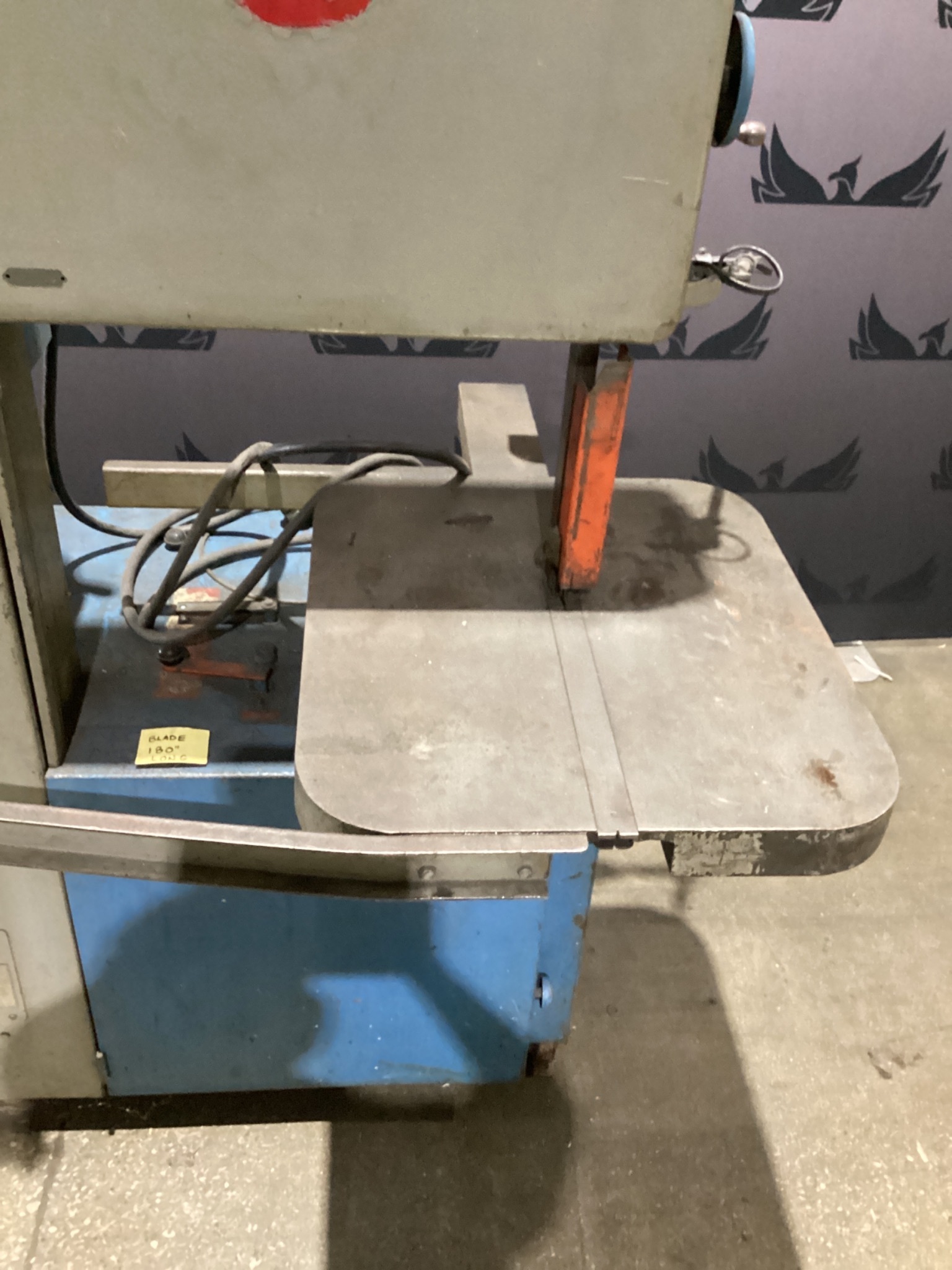 GROB 4V-24 Vertical Bandsaw USED 2
