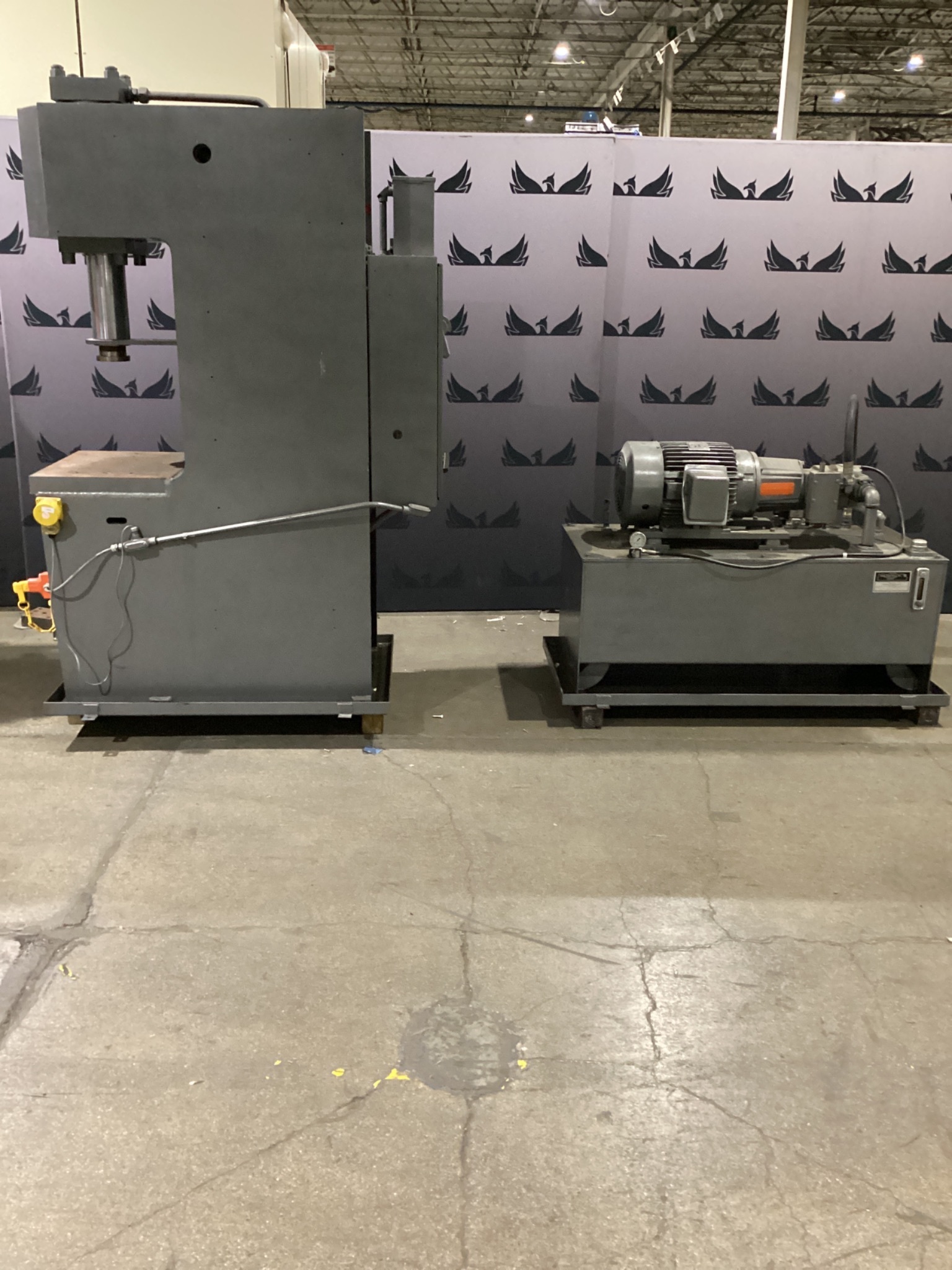 Air-Hydraulics HP545-50 Hydraulic Press USED 0