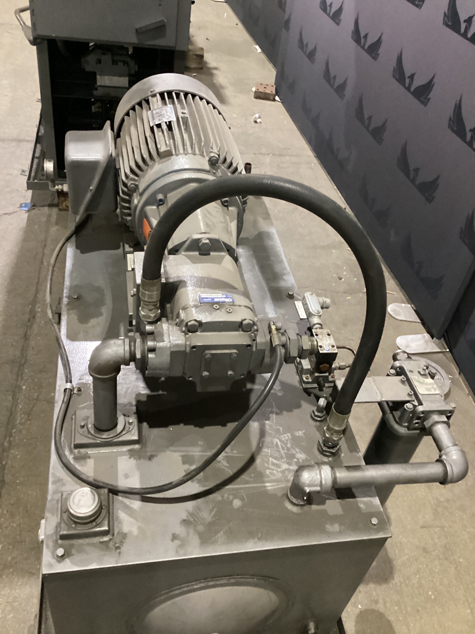 Air-Hydraulics HP545-50 Hydraulic Press USED 8