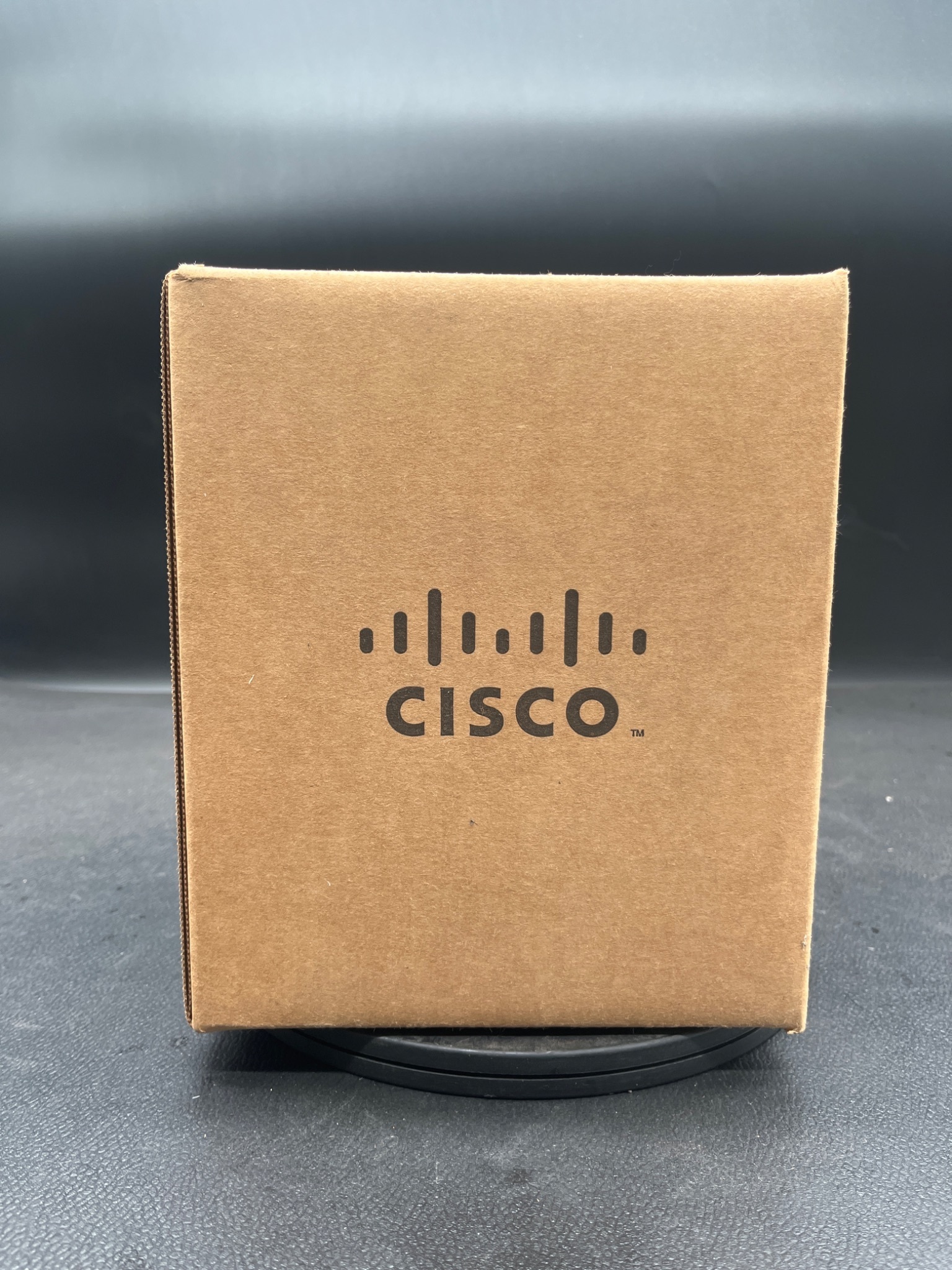 CISCO IE‑2000‑16TC‑G‑E Industrial Ethernet Switch NEW OPEN BOX 0